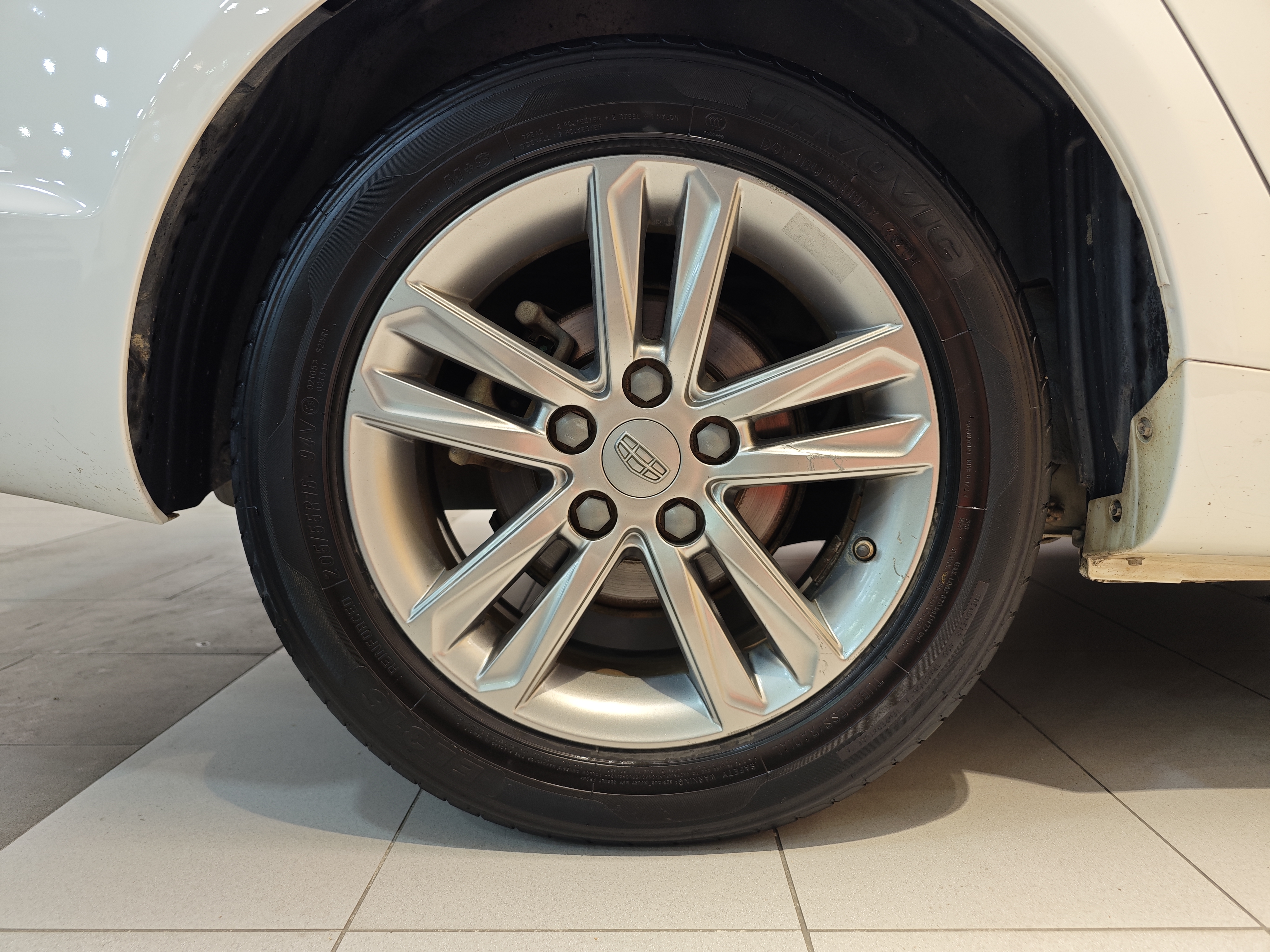 GEELY Emgrand 2018 car image #30