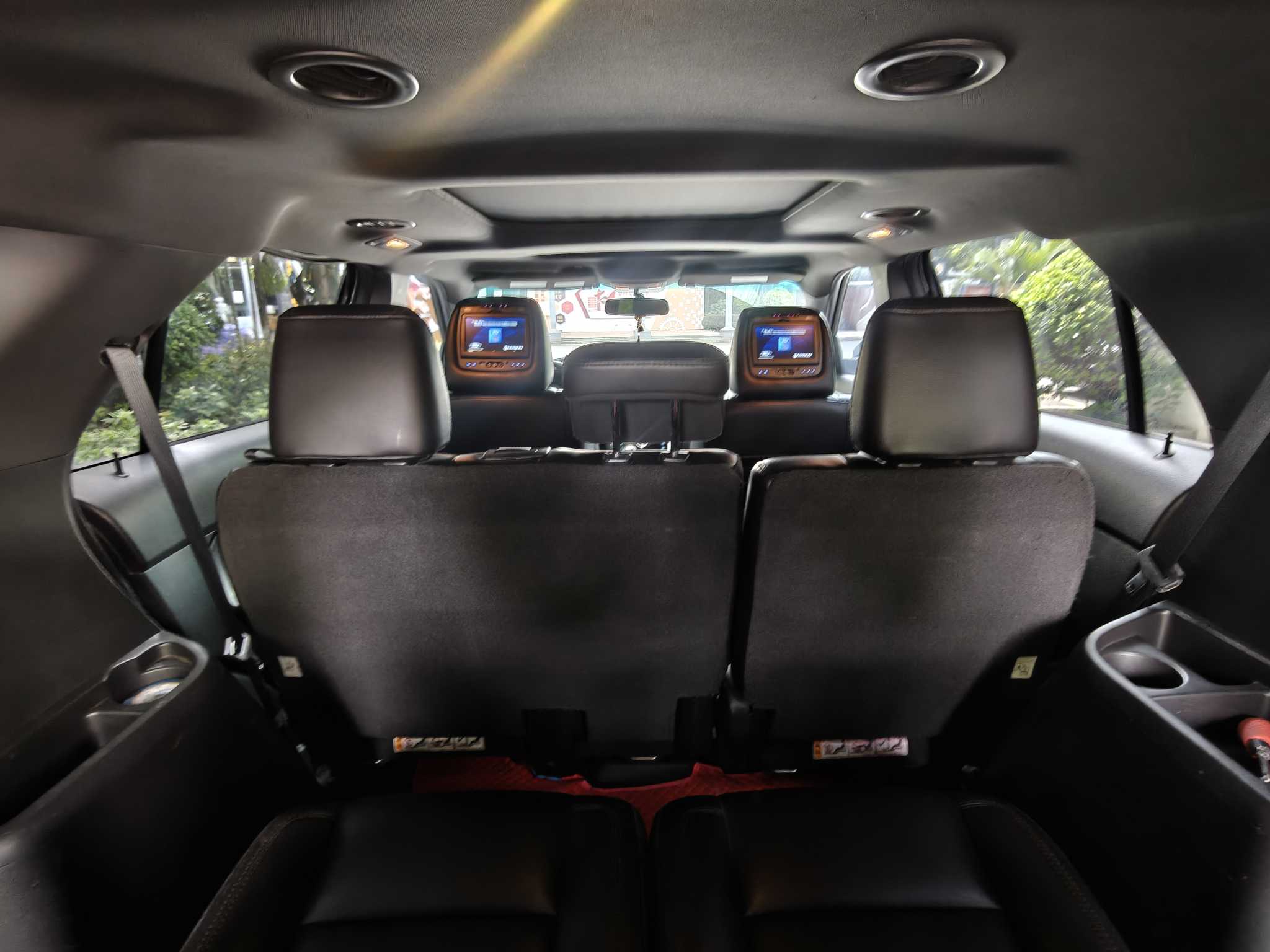 Ford Explorer (Imported) 2013 car image #30