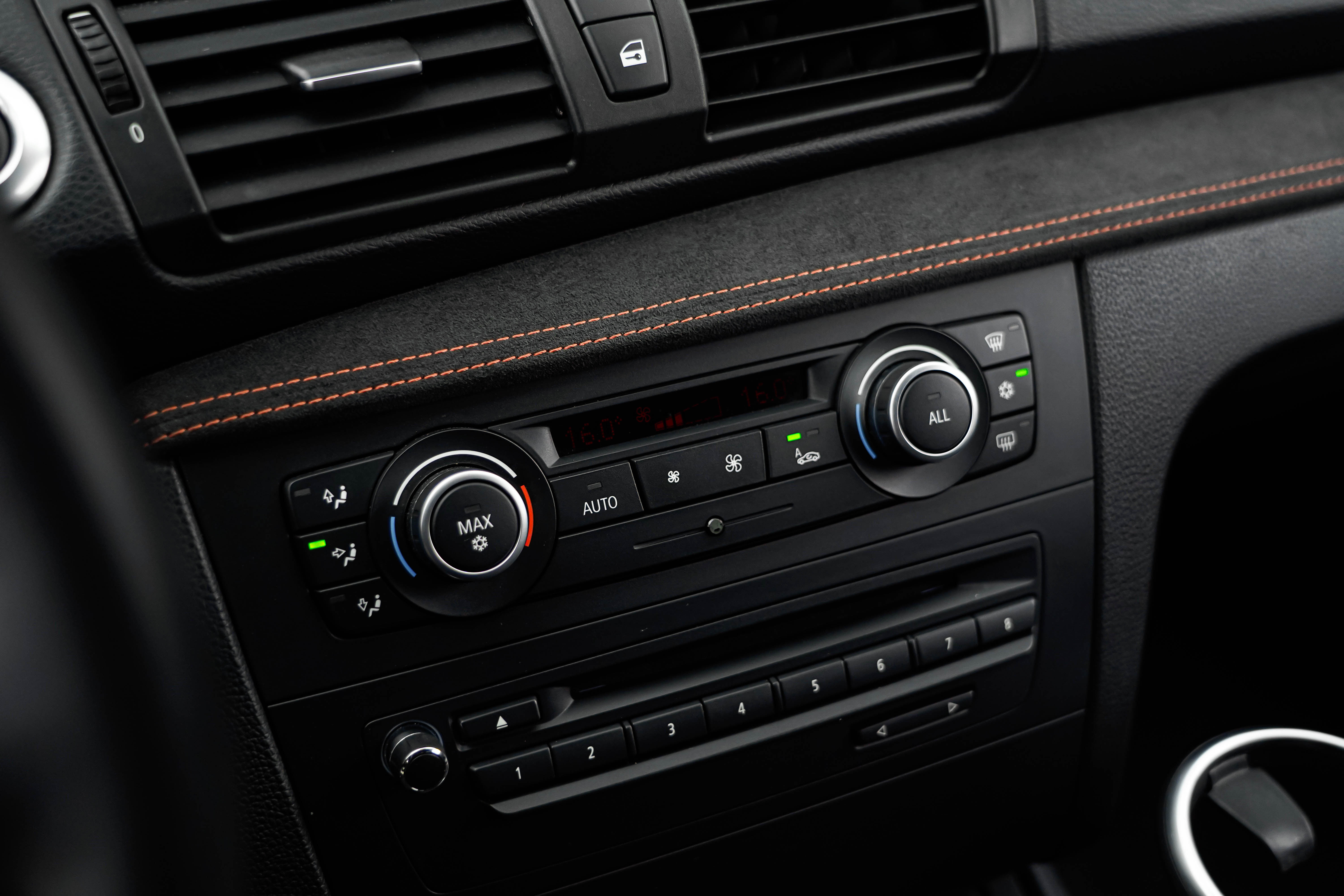 BMW 1 Series M 2012 #30 BMW 1 Series M 2012 car image #30