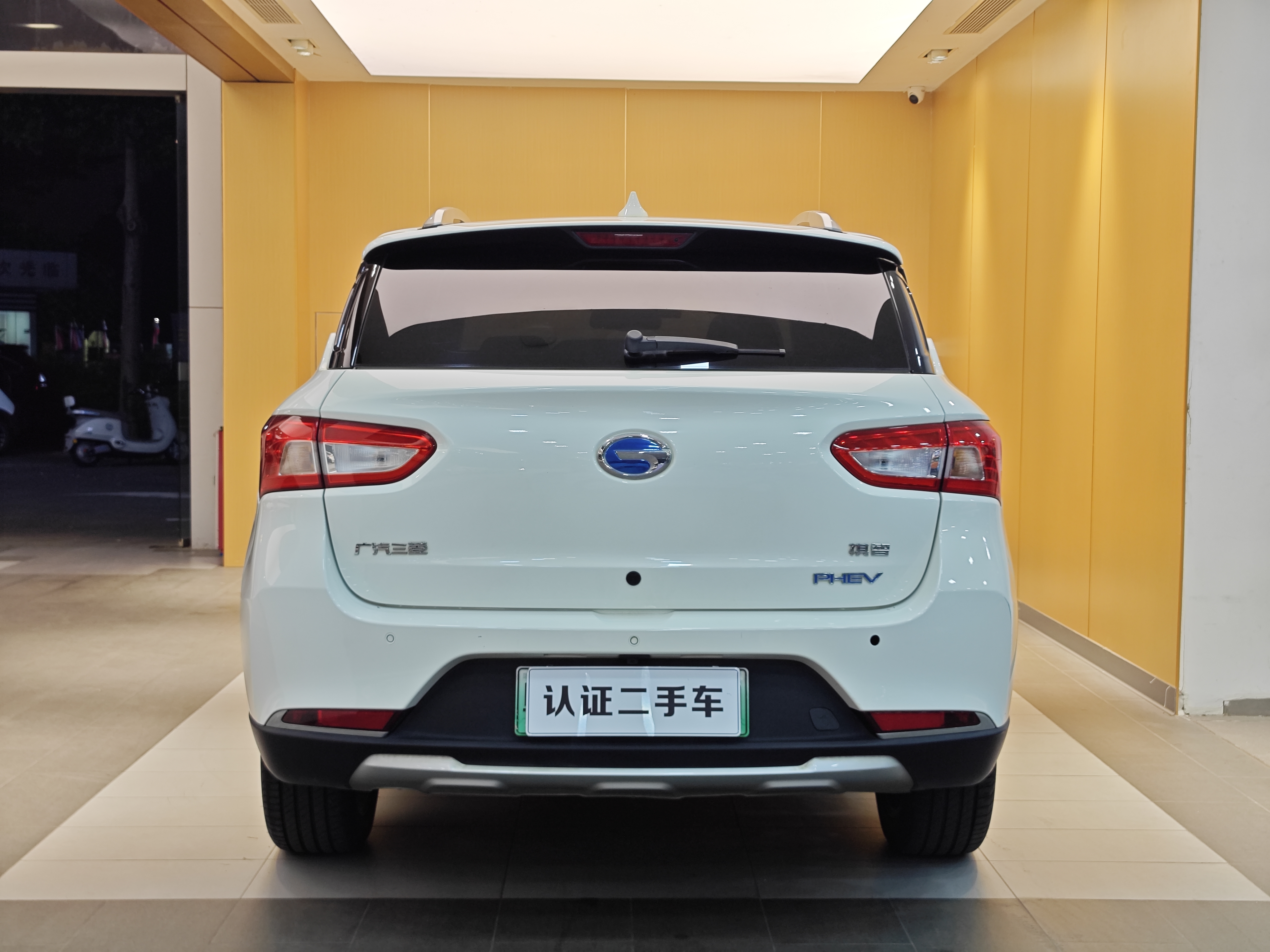 GAC Qizhi PHEV 2018 #30 GAC Qizhi PHEV 2018 immagine di auto #30