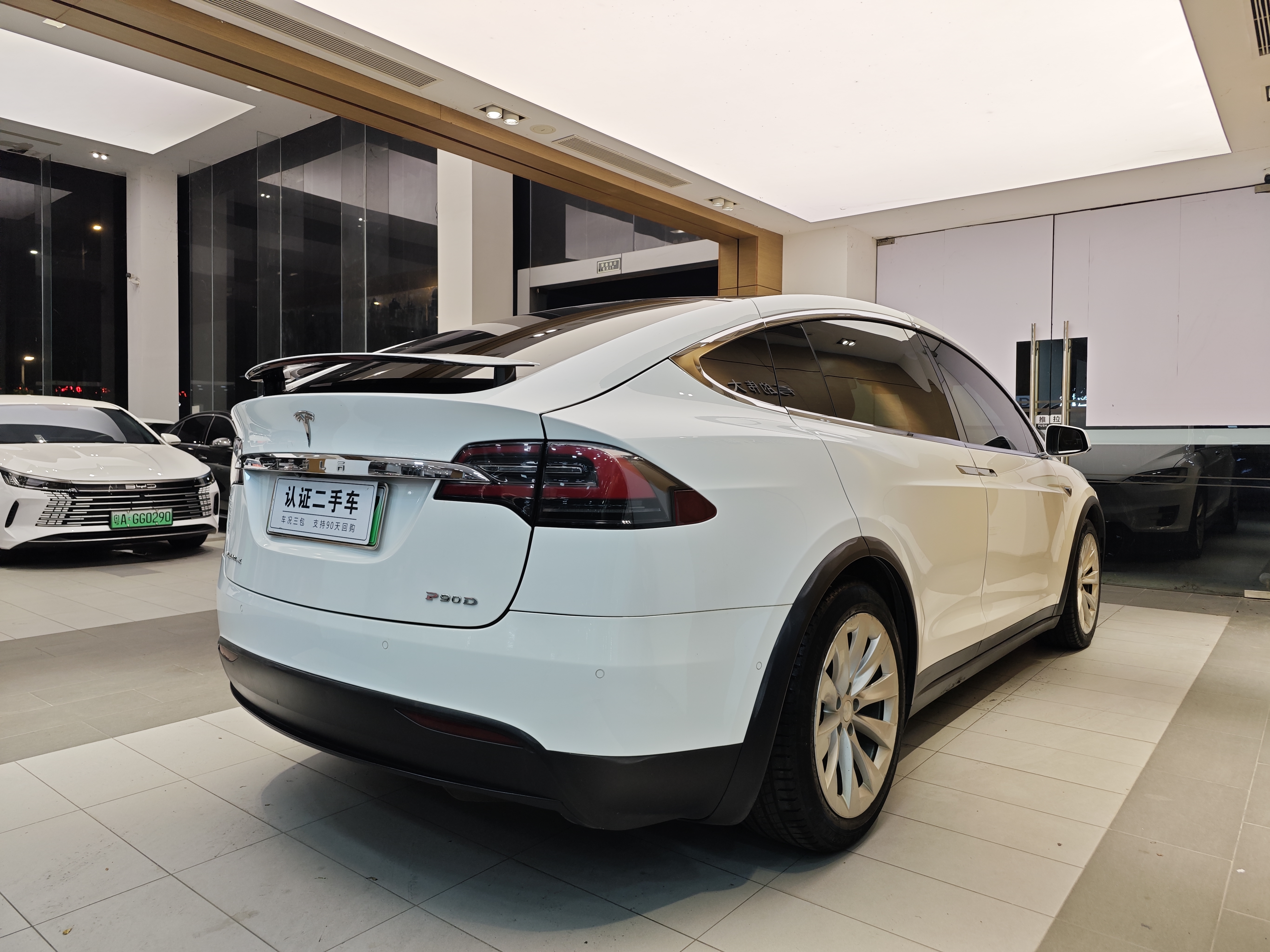 特斯拉 Model X 2017 汽车图片 #30