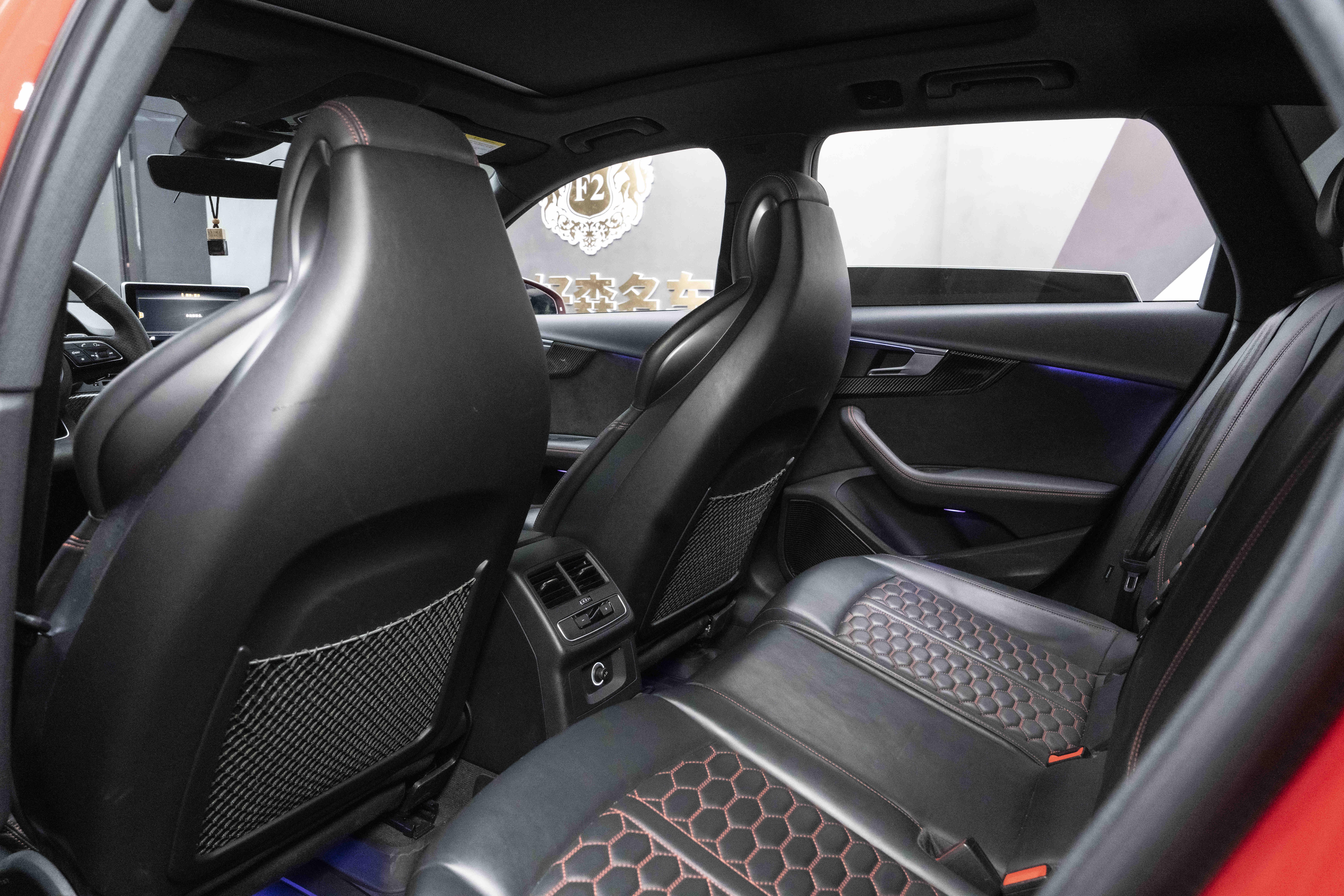 Audi RS 4 2020 #30 Audi RS 4 2020 immagine di auto #30