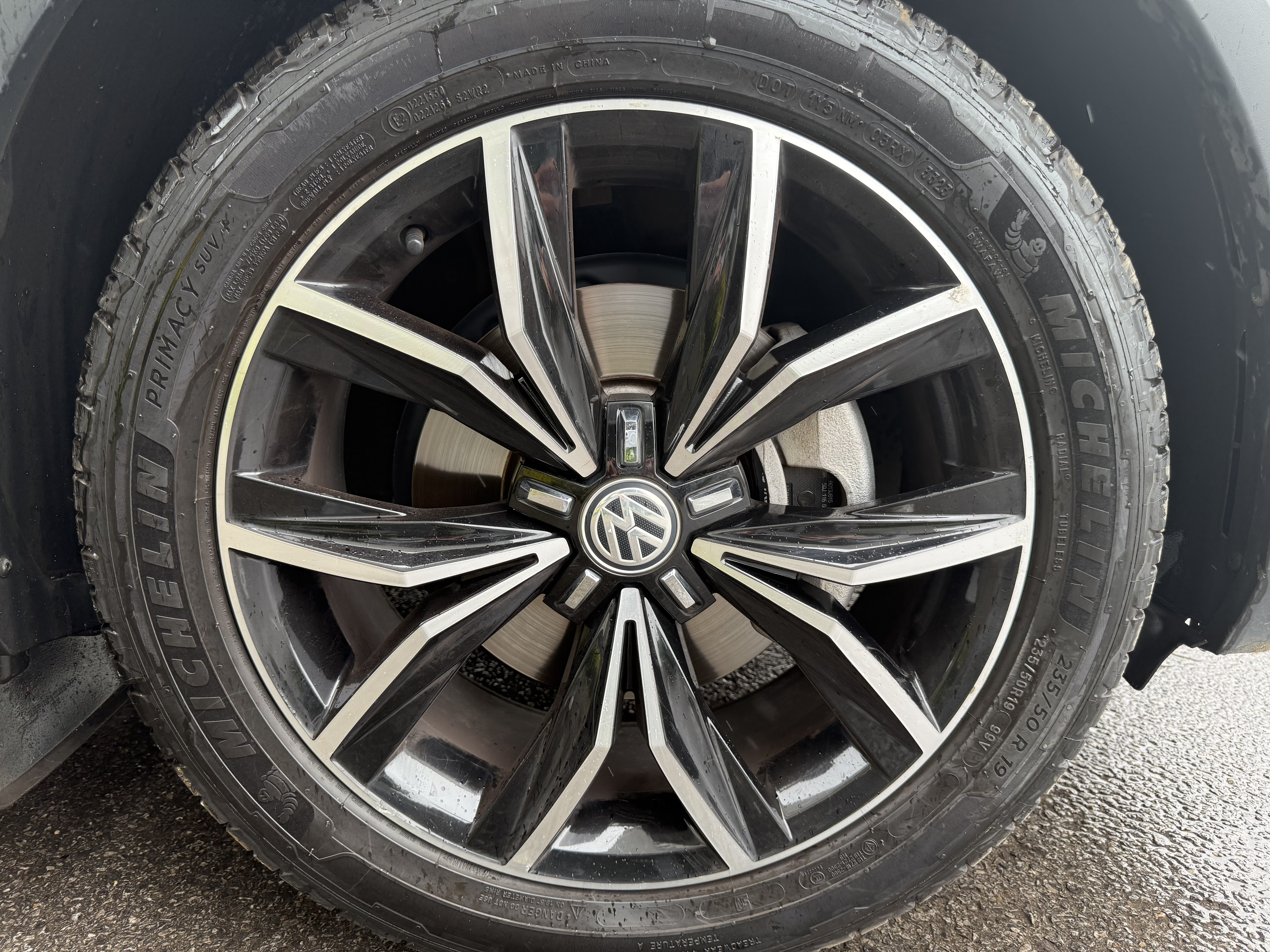 Volkswagen Tiguan L 2019 #30 Volkswagen Tiguan L 2019 car image #30