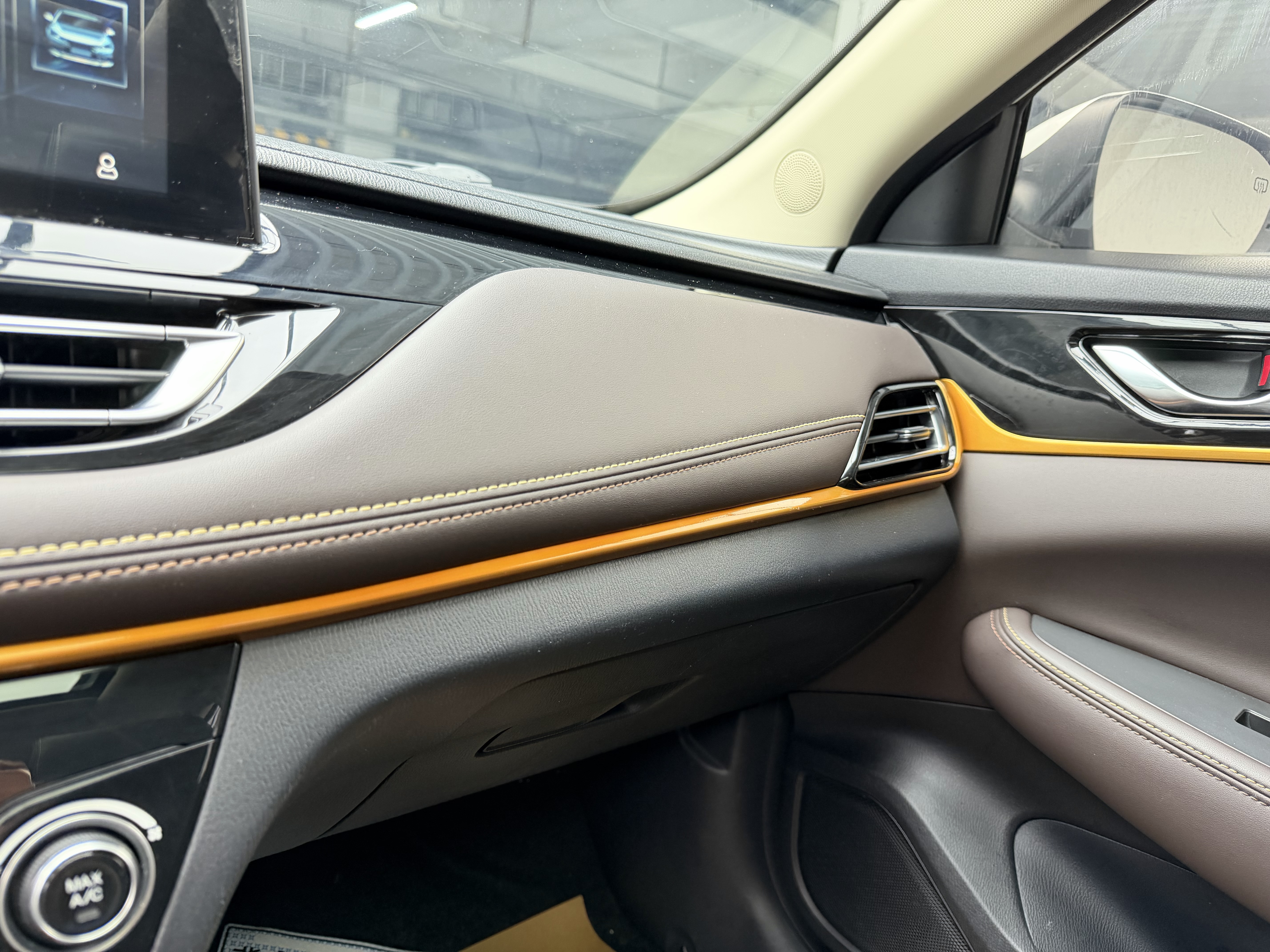 Changan Eado DT 2020 car image #30