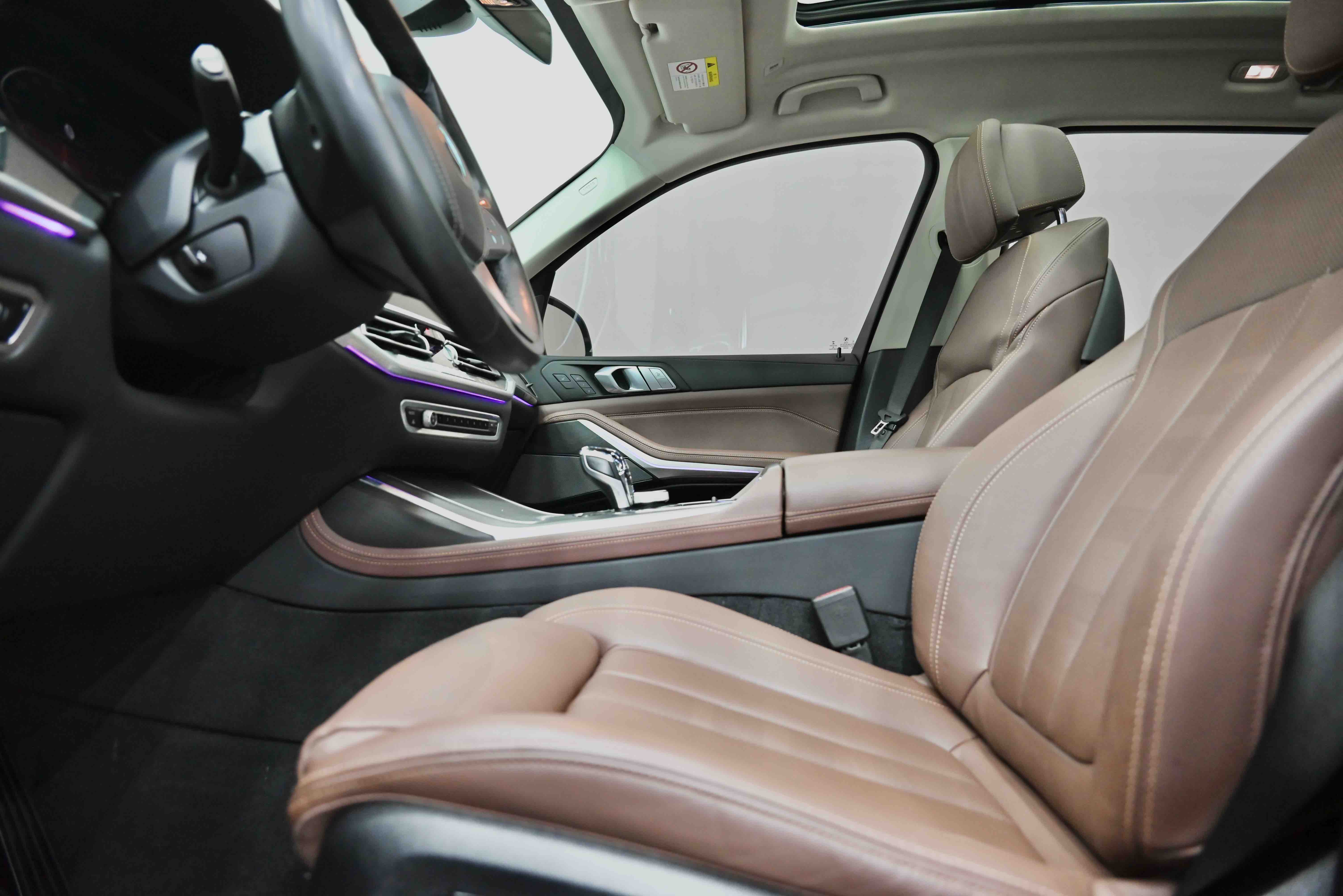 BMW X7 2020 #30 BMW X7 2020 car image #30