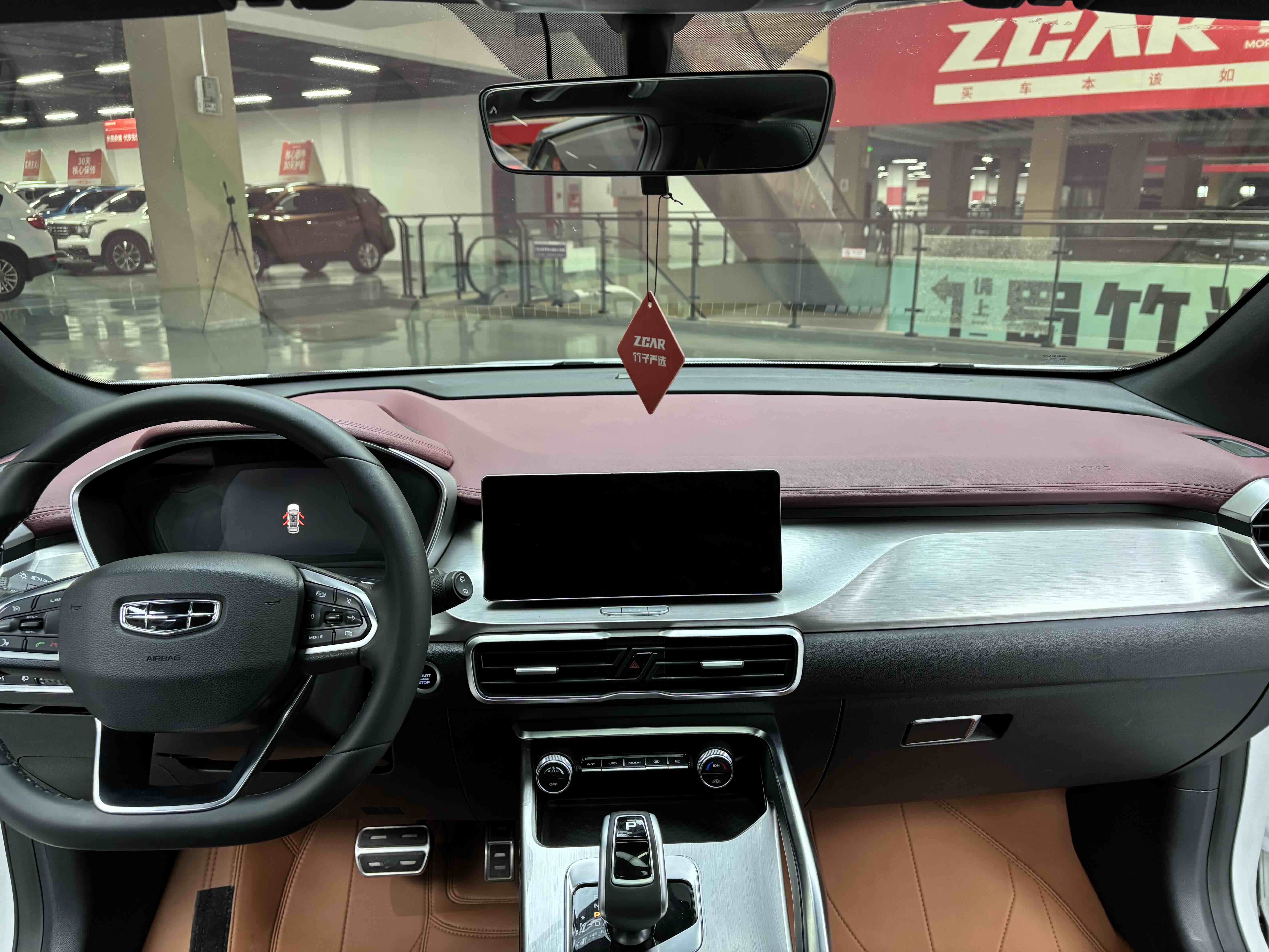 GEELY Coolray 2021 #30 GEELY Coolray 2021 car image #30