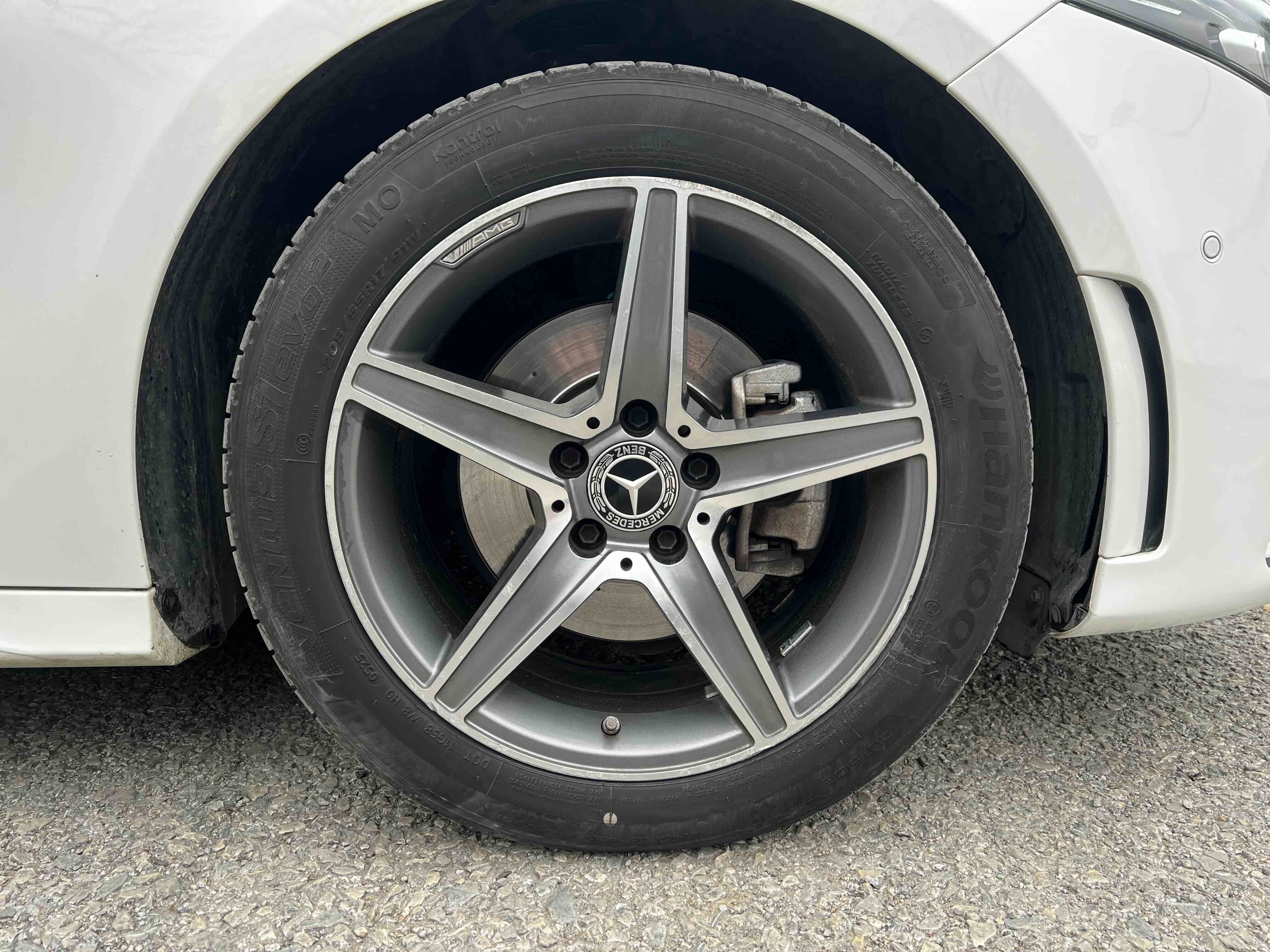 Mercedes-Benz A Class 2020 car image #30