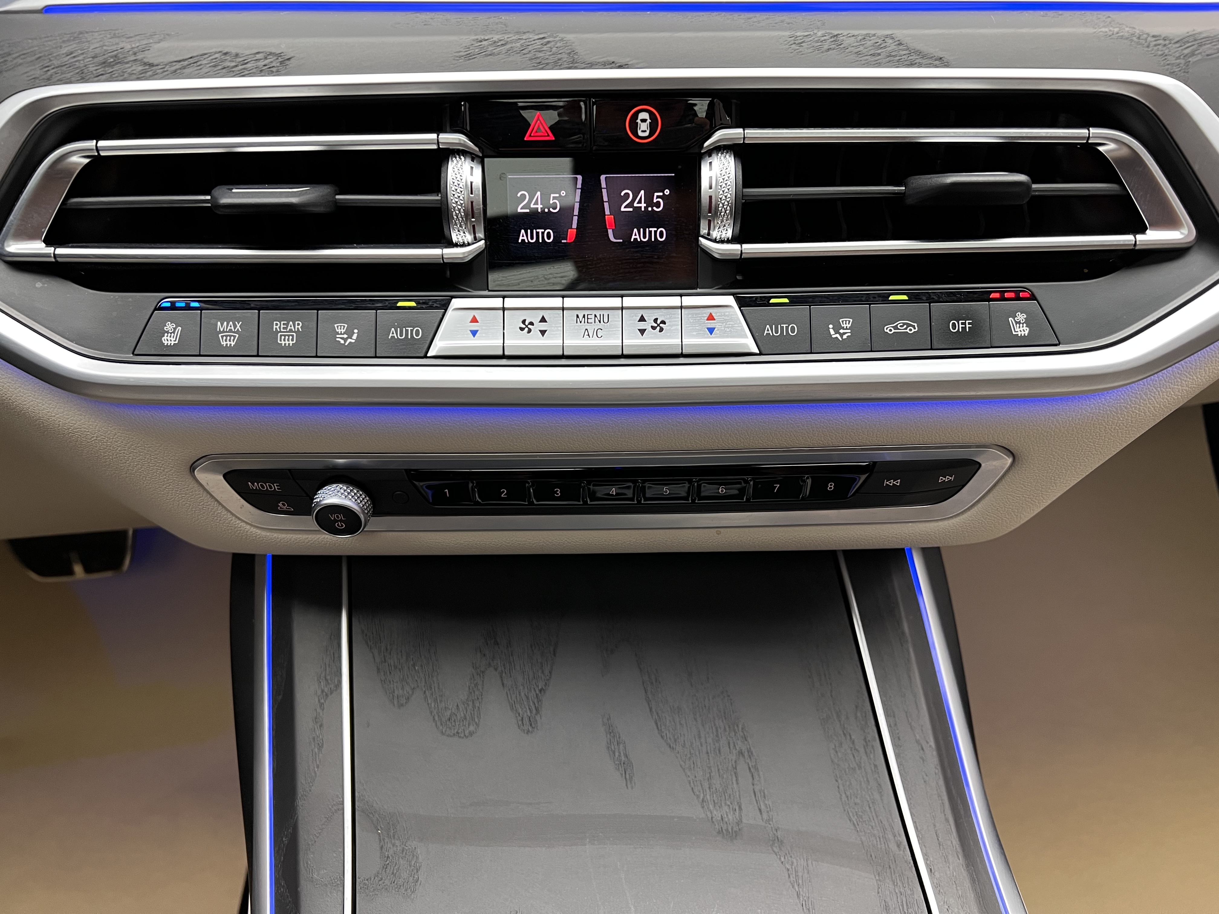 BMW X7 2021 immagine di auto #30