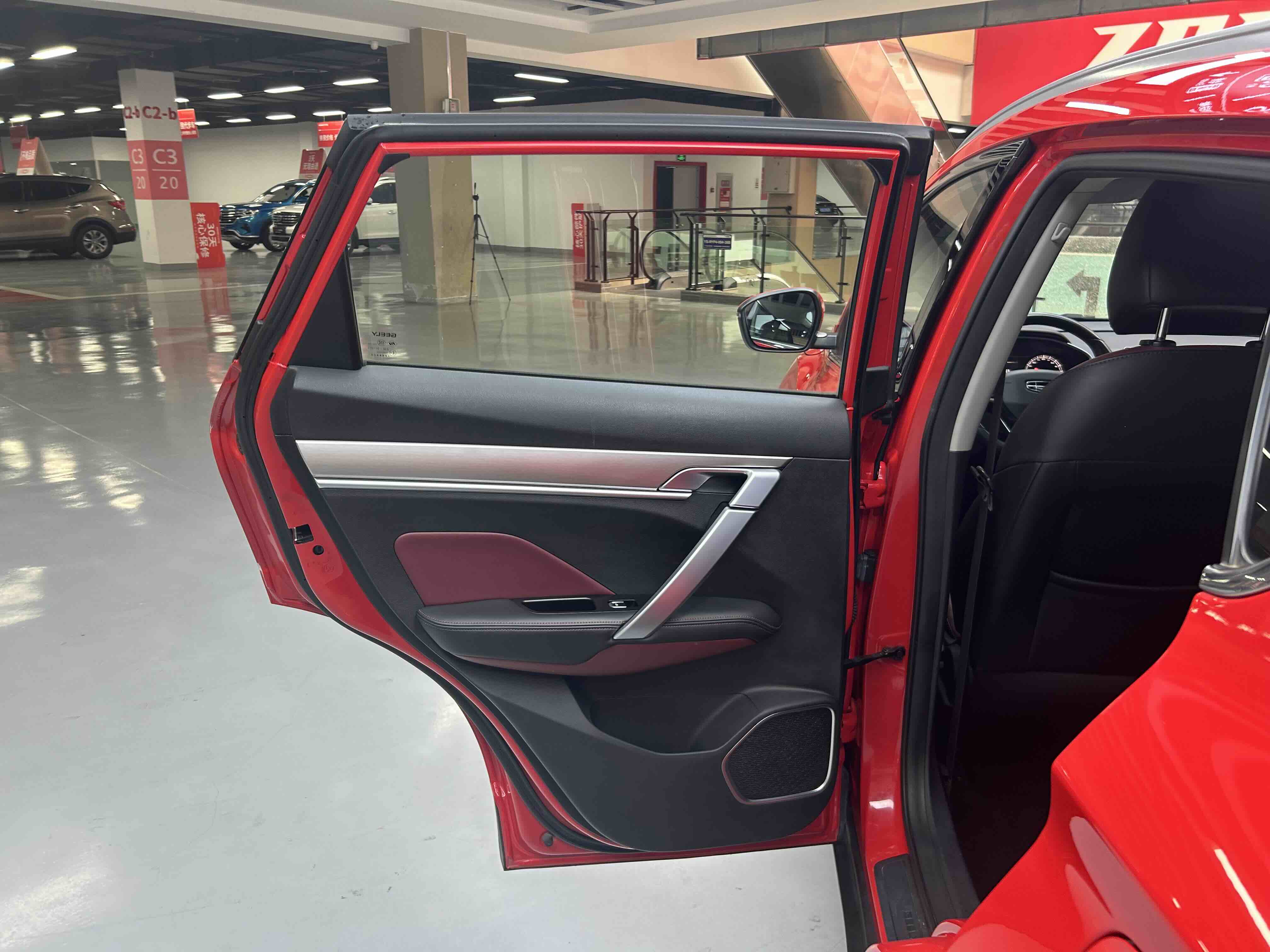 GEELY Coolray 2020 #30 GEELY Coolray 2020 car image #30