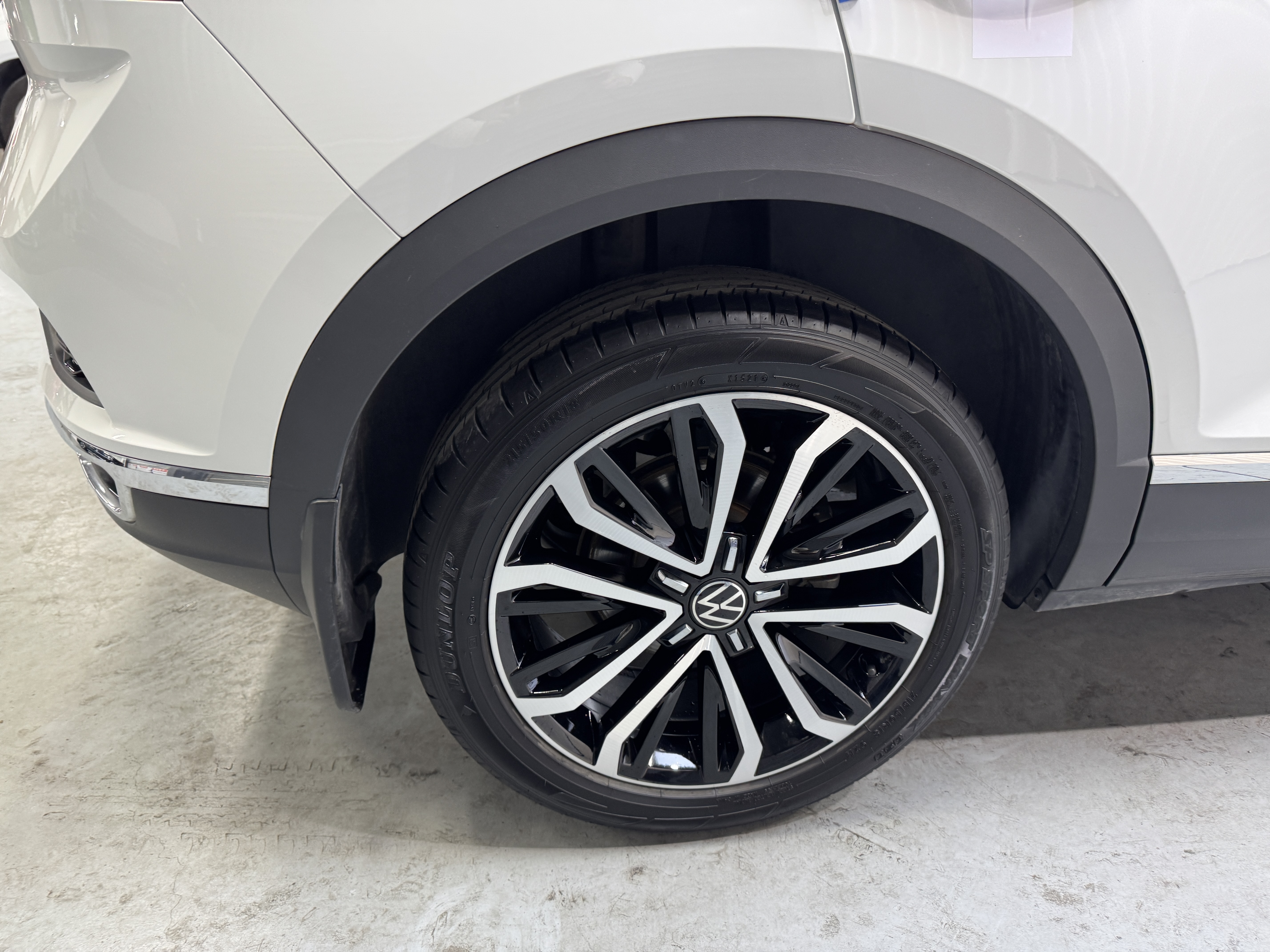 Volkswagen T-Roc 2022 #30 Volkswagen T-Roc 2022 car image #30