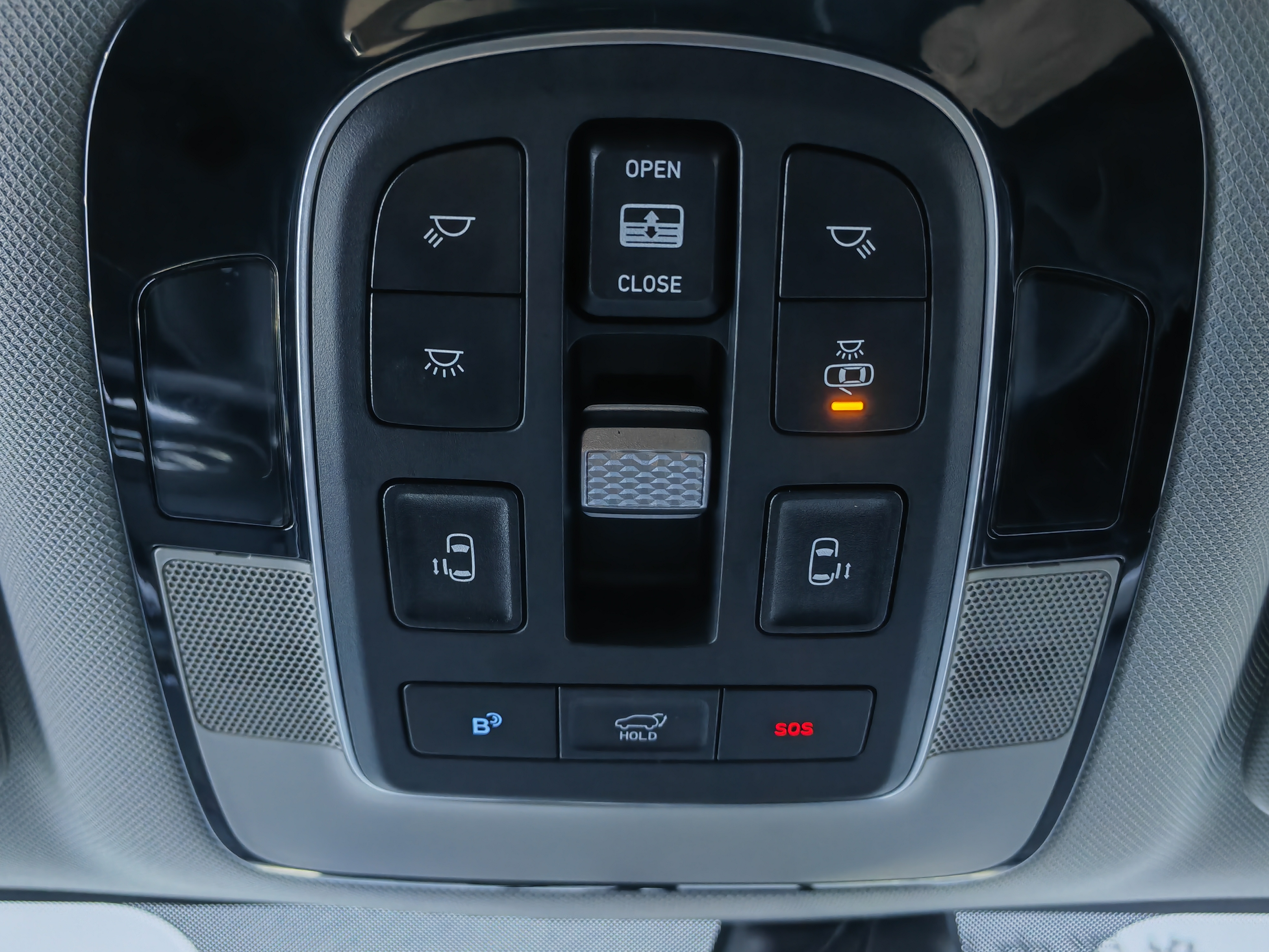 Hyundai Custo 2023 immagine di auto #30