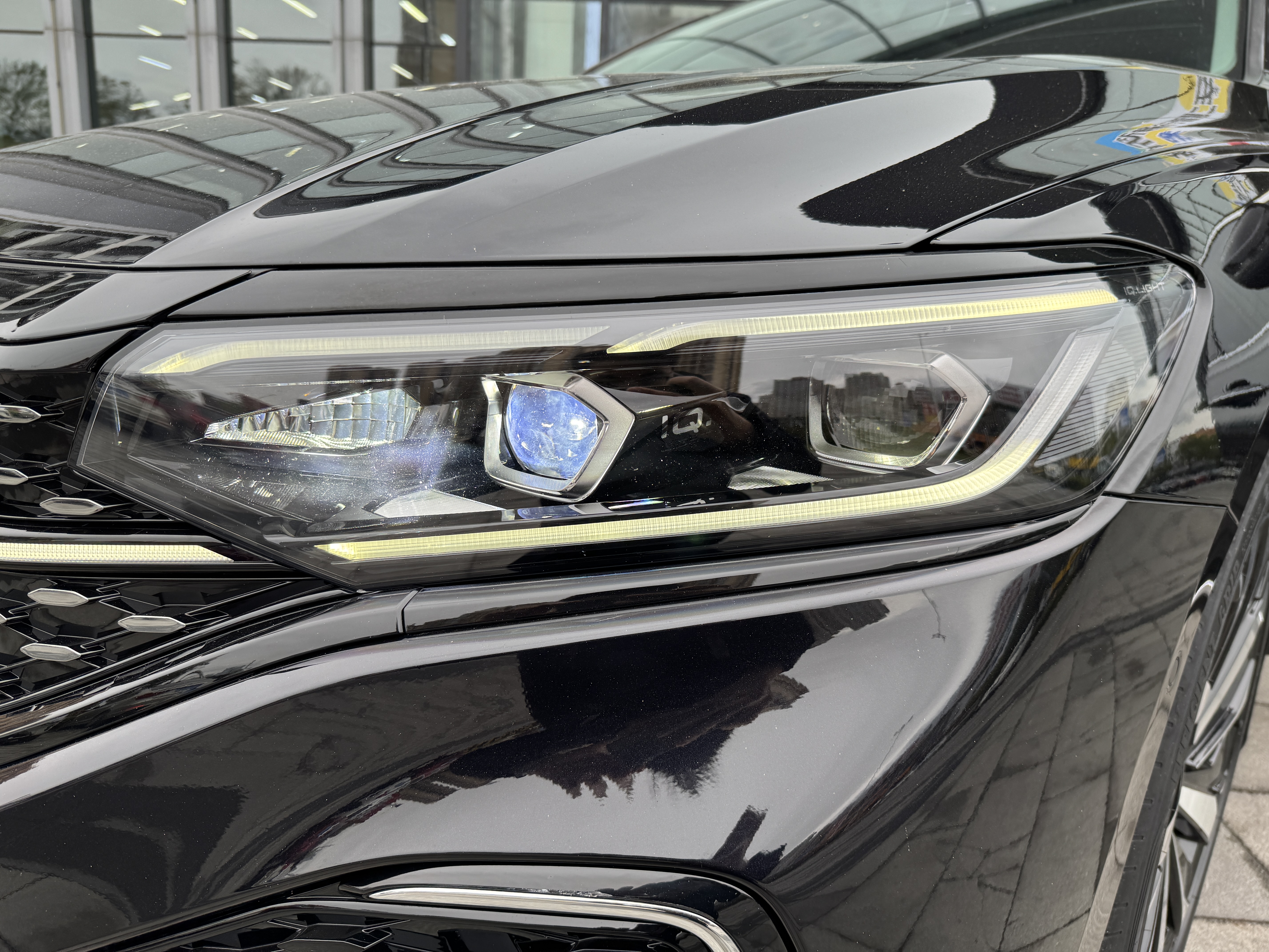Volkswagen Passat 2022 car image #30