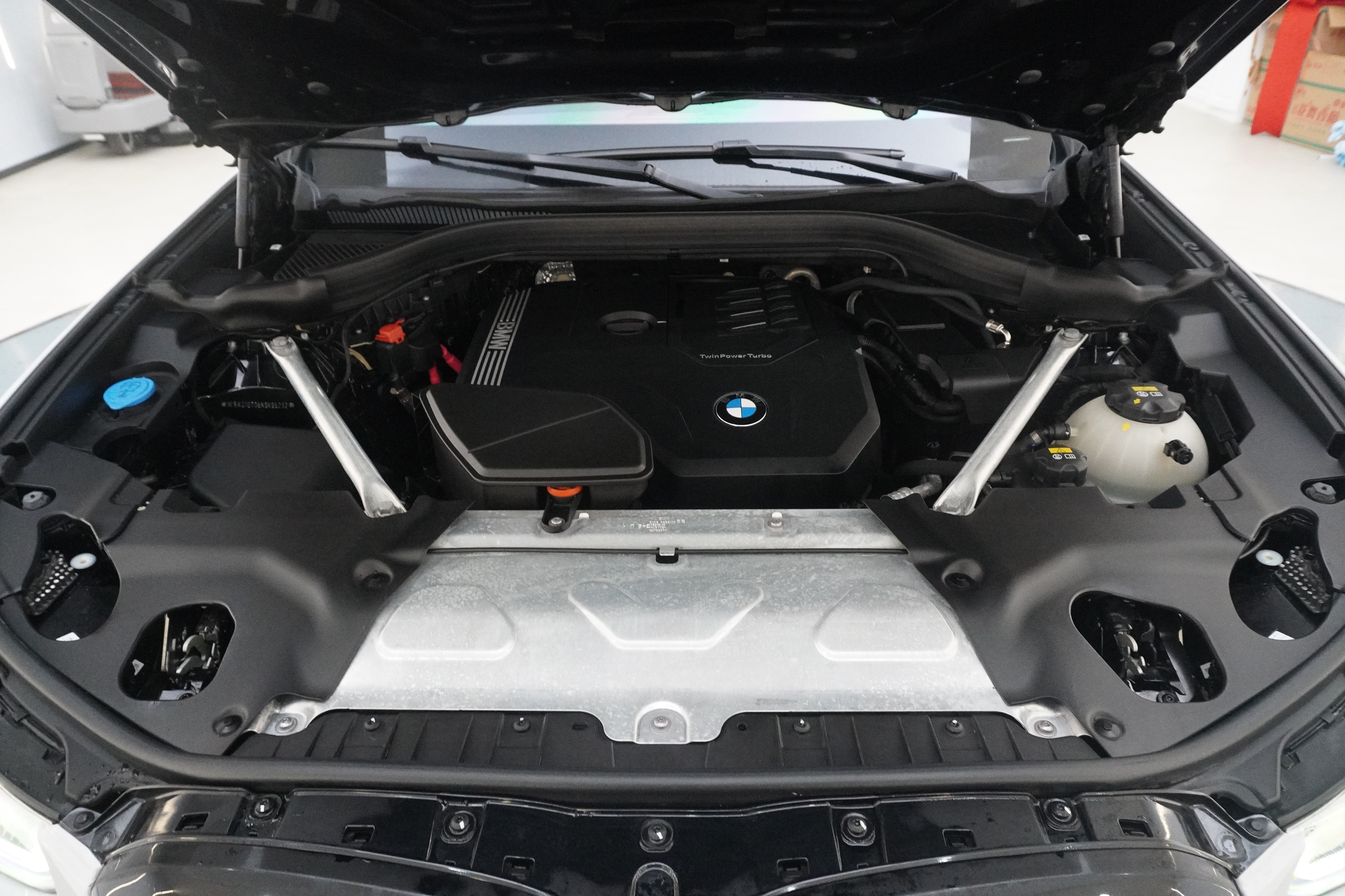 BMW X4 2022 صورة سيارة #30