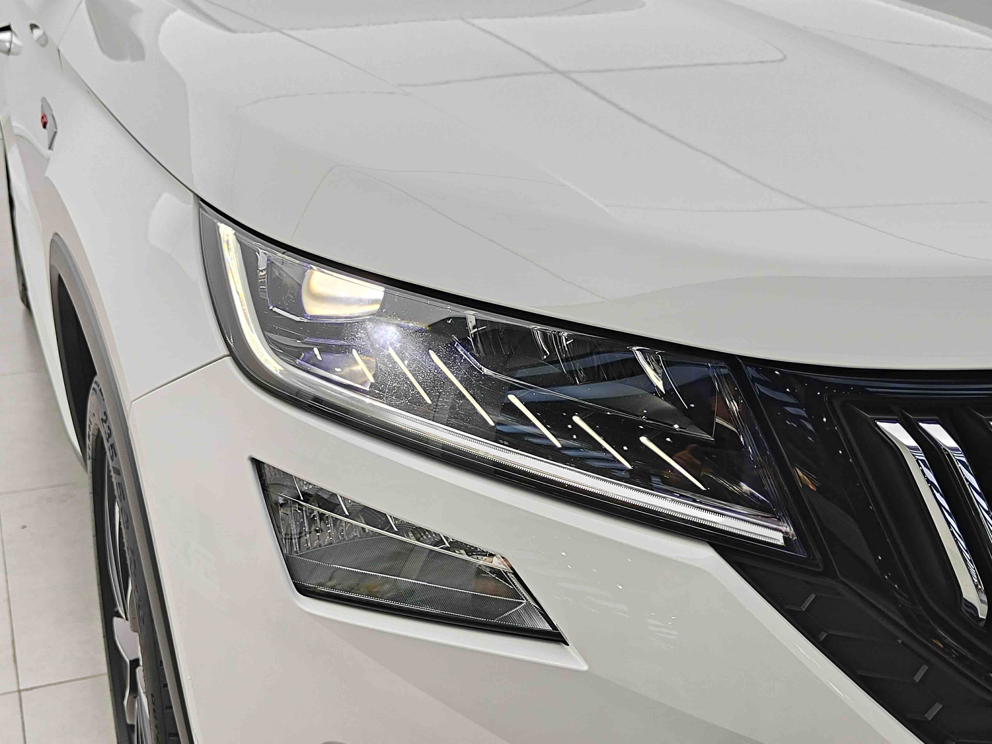 Skoda Kodiaq GT 2023 صورة سيارة #30