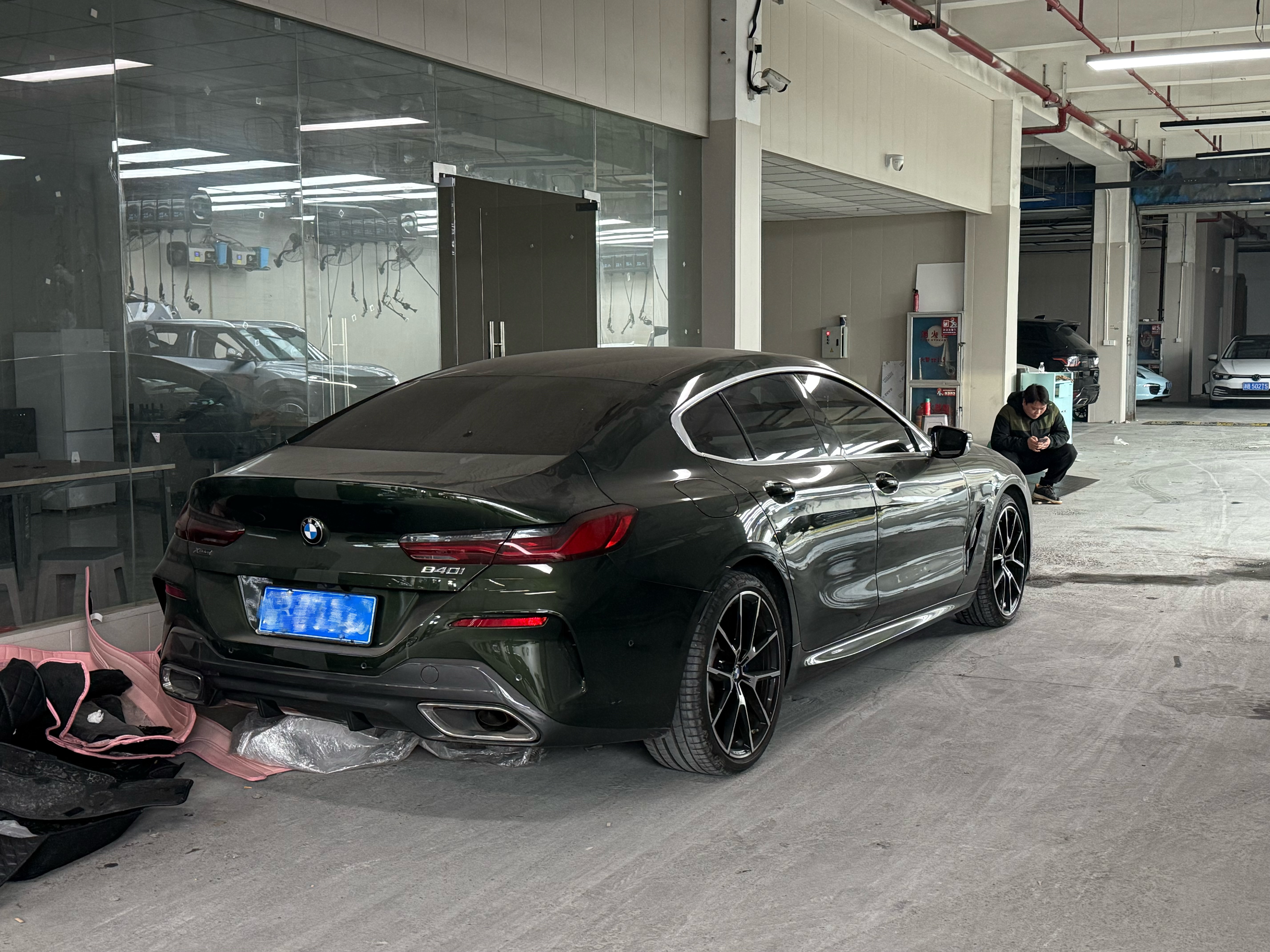 BMW 8 Series 2024 car image #30