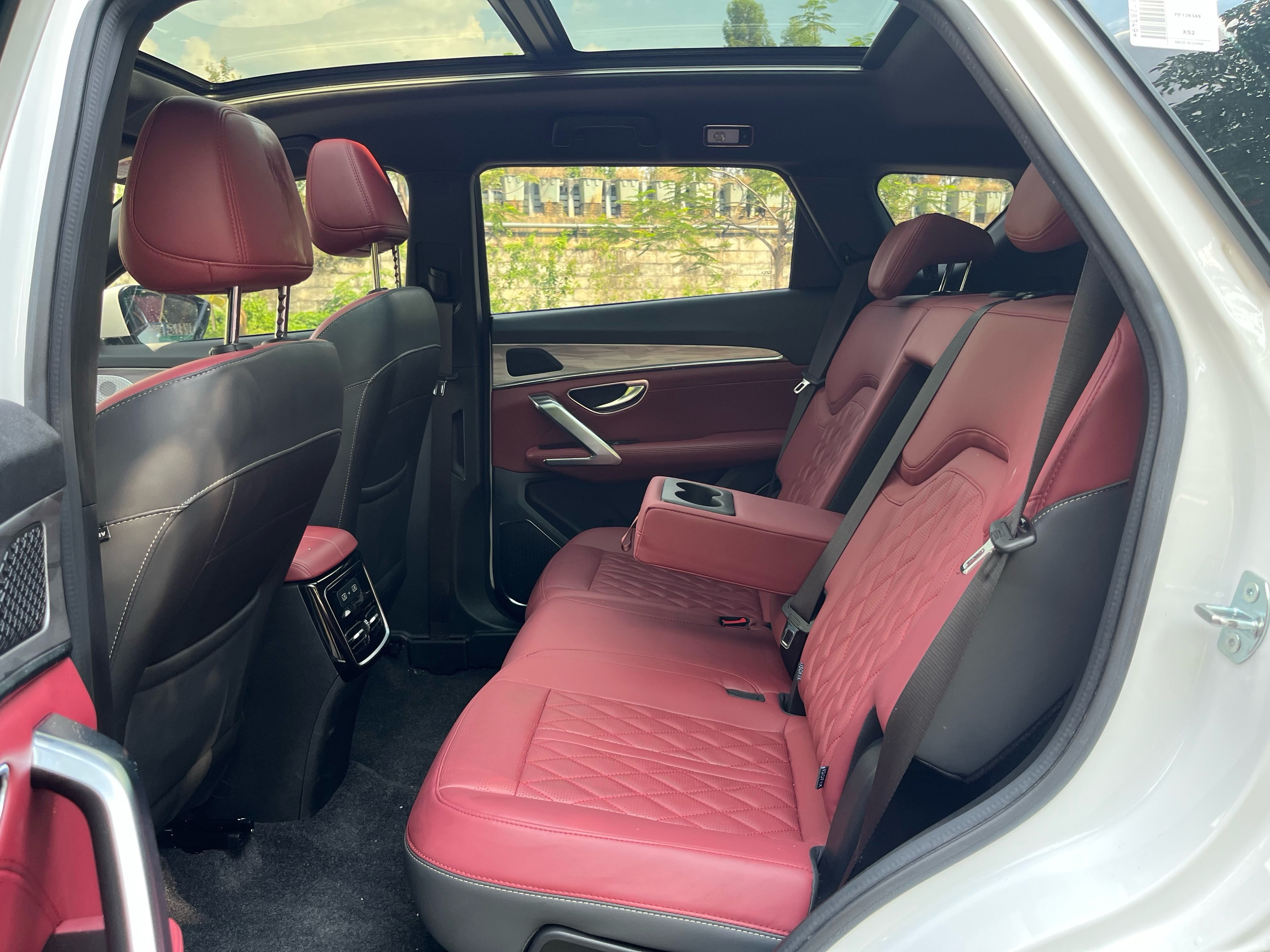 Jetour X70 PLUS 2023 car image #30