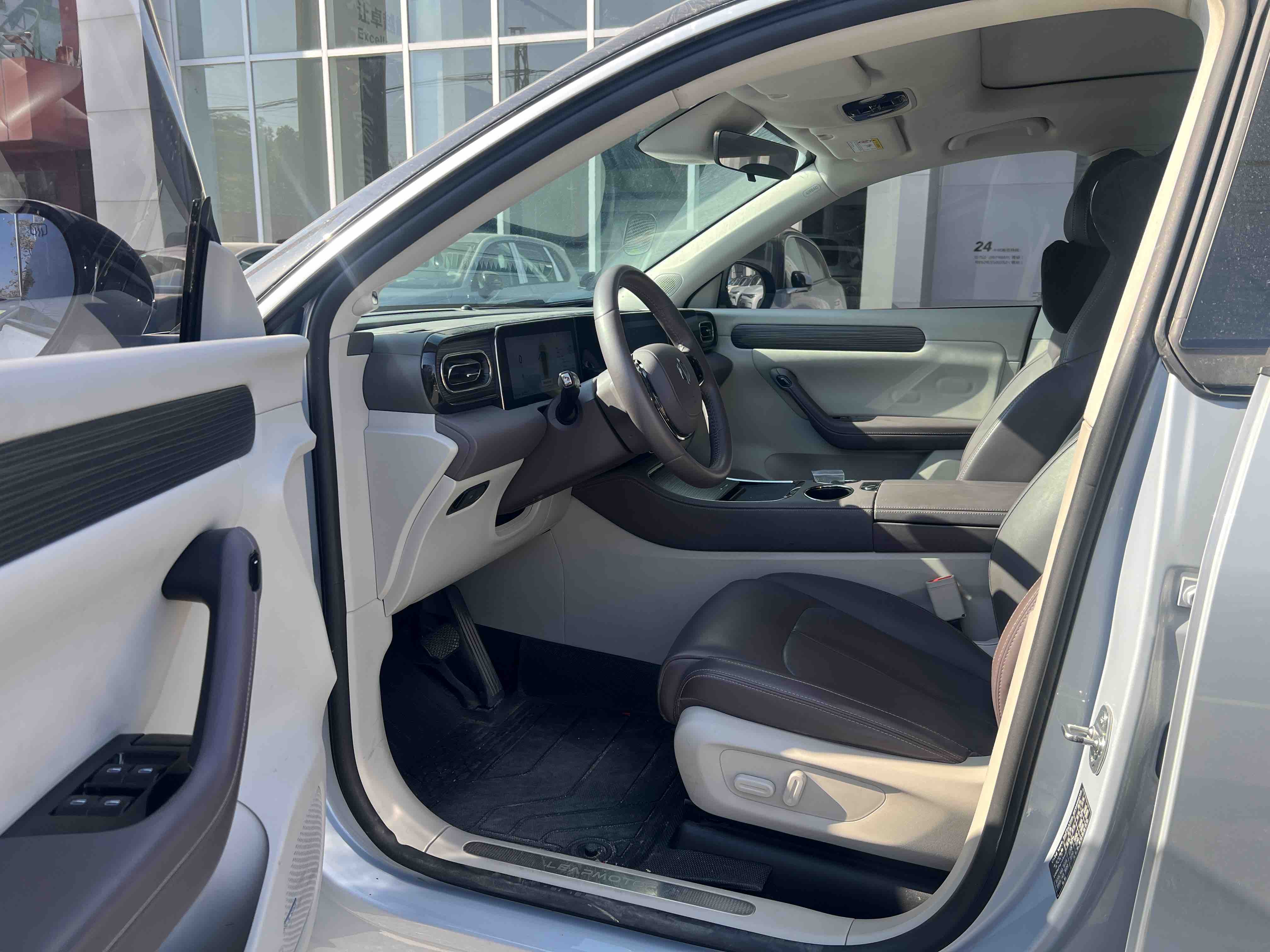 零跑汽车 零跑C11 2023 汽车图片 #30