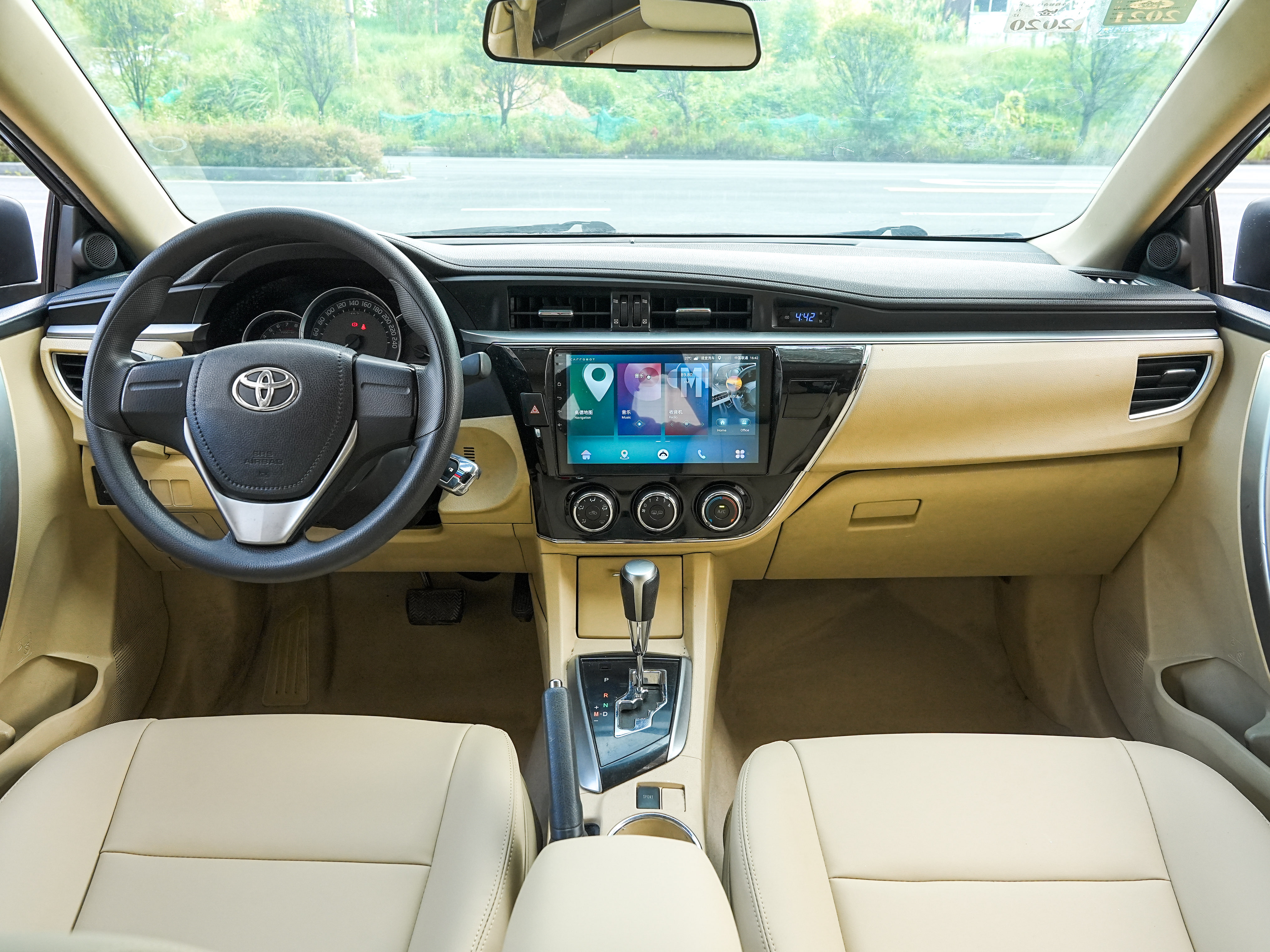 Toyota 2014 car image #30