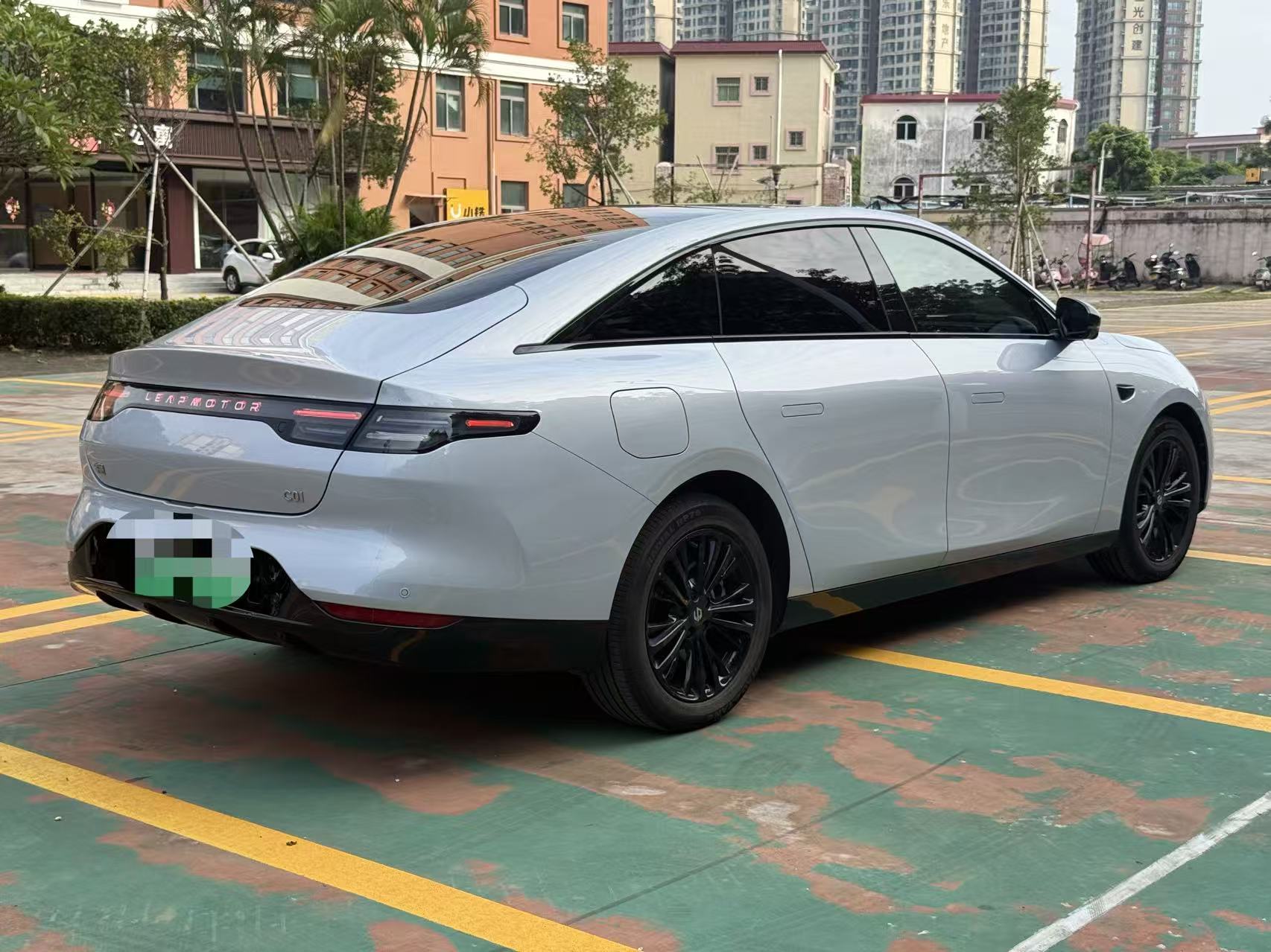 零跑汽车 零跑C01 2024 汽车图片 #30