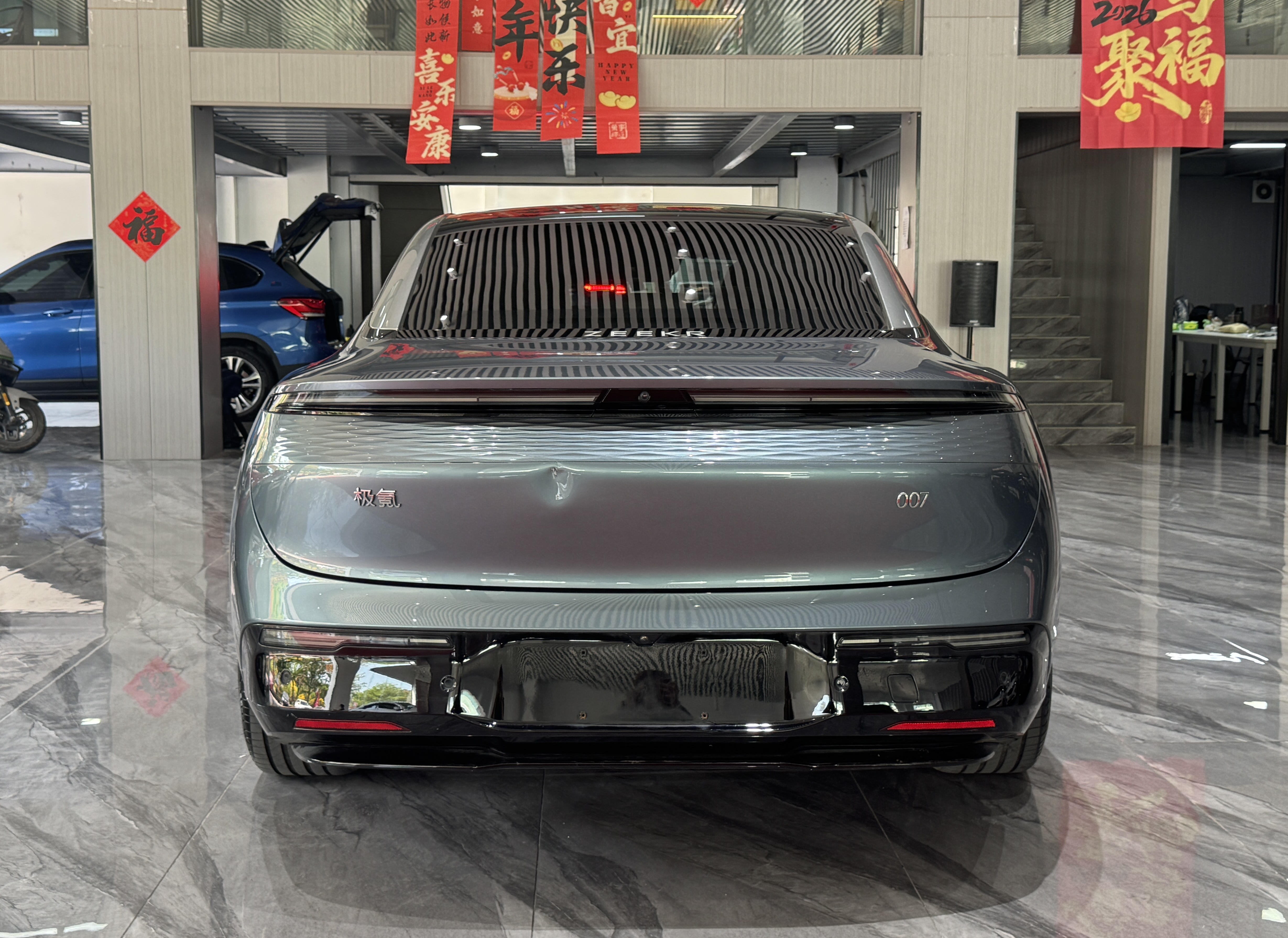极氪 极氪007 2024 汽车图片 #30