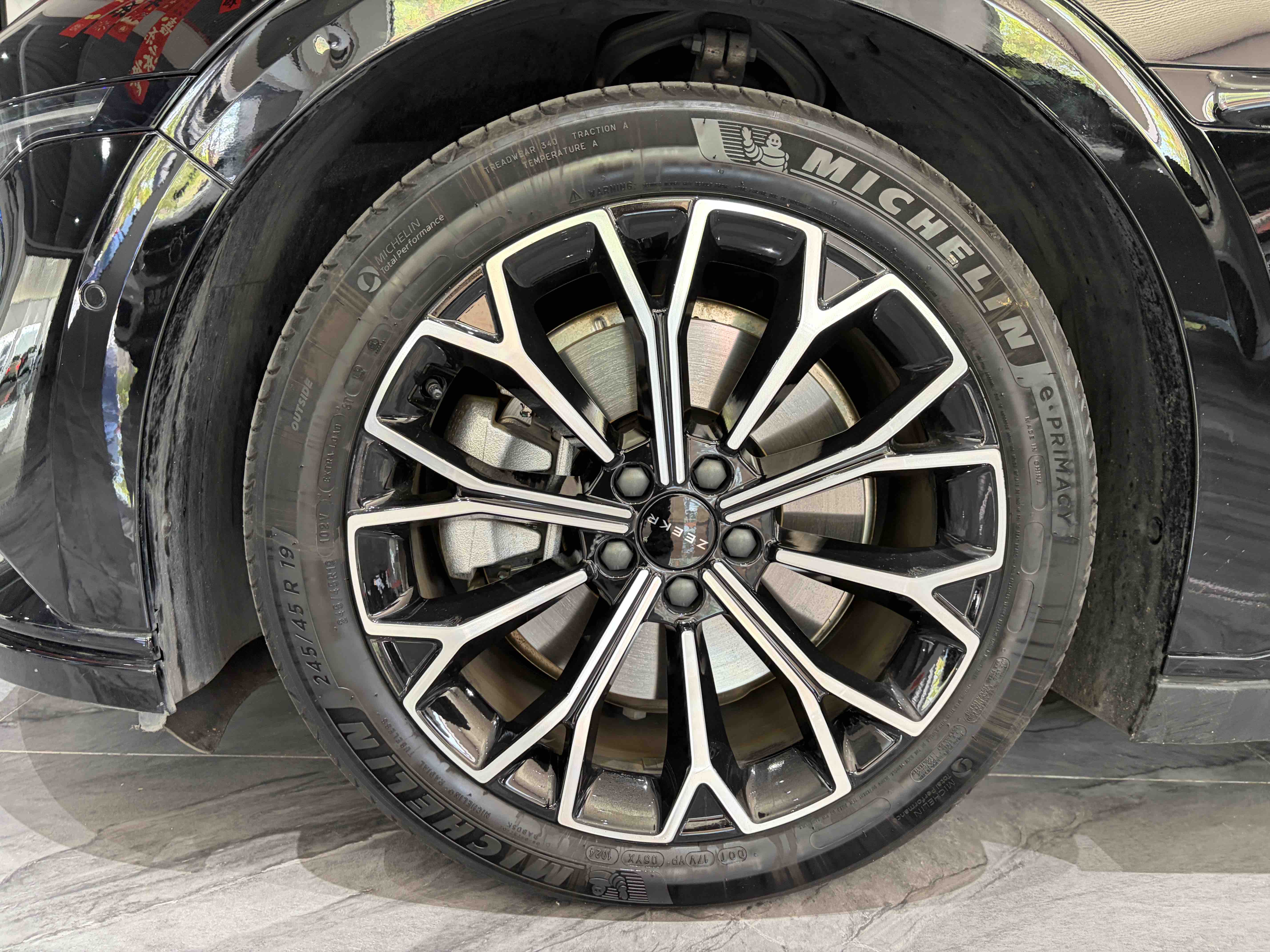 极氪 极氪007 2024 汽车图片 #30