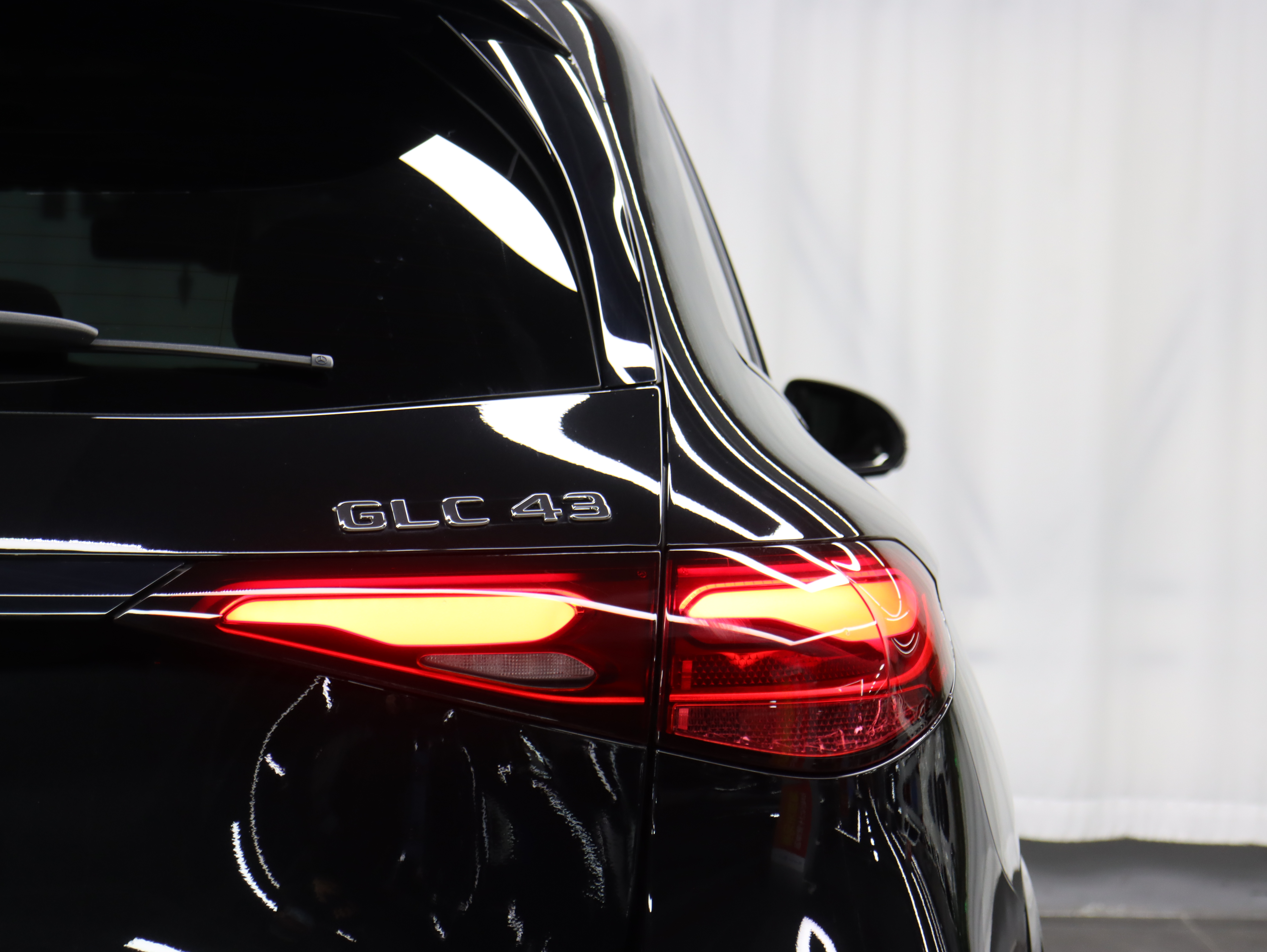 Mercedes-Benz GLC AMG 2025 #30 Mercedes-Benz GLC AMG 2025 car image #30