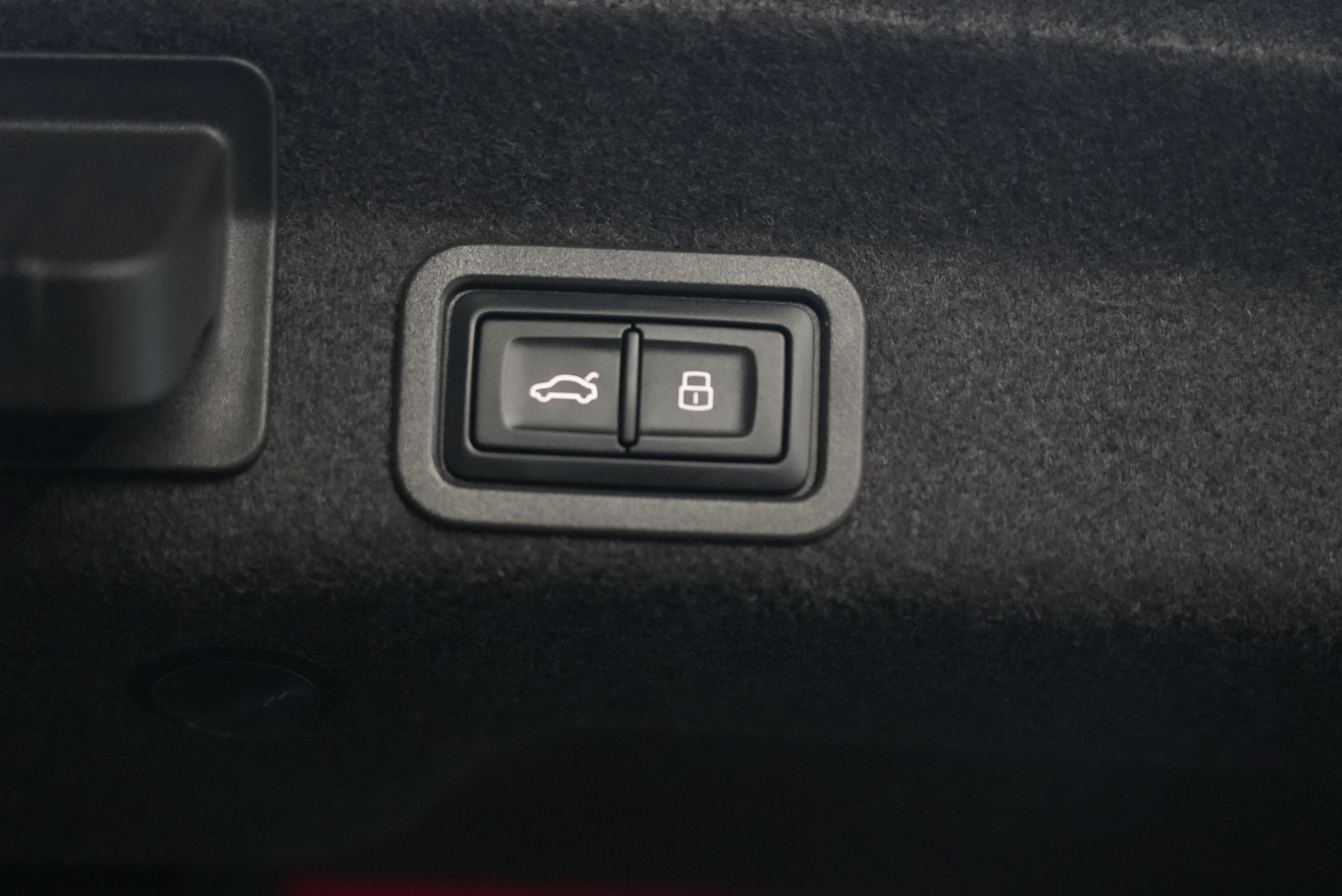 Audi A6L 2025 car image #30