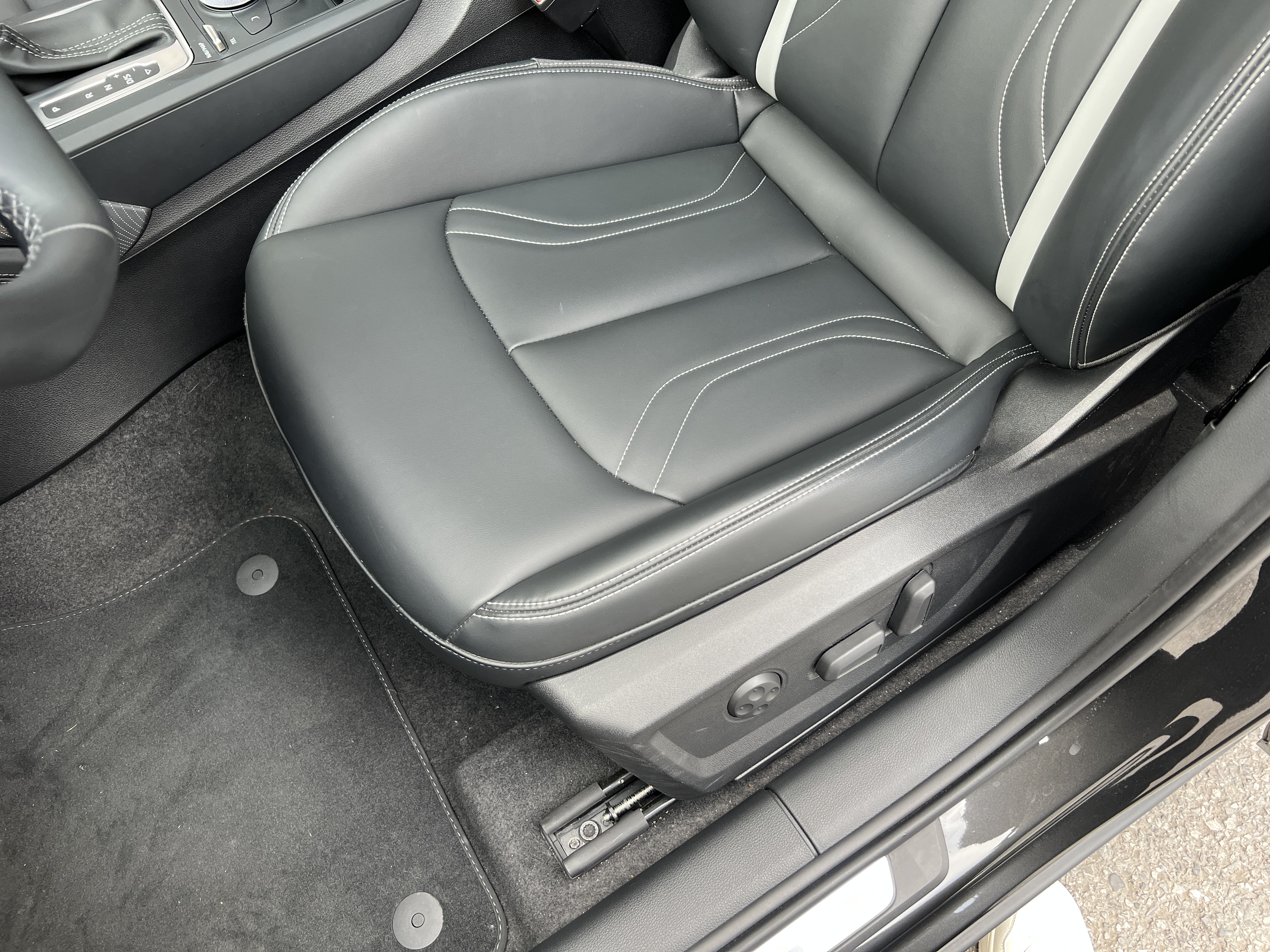 Q2L 2025 #30 Q2L 2025 car image #30