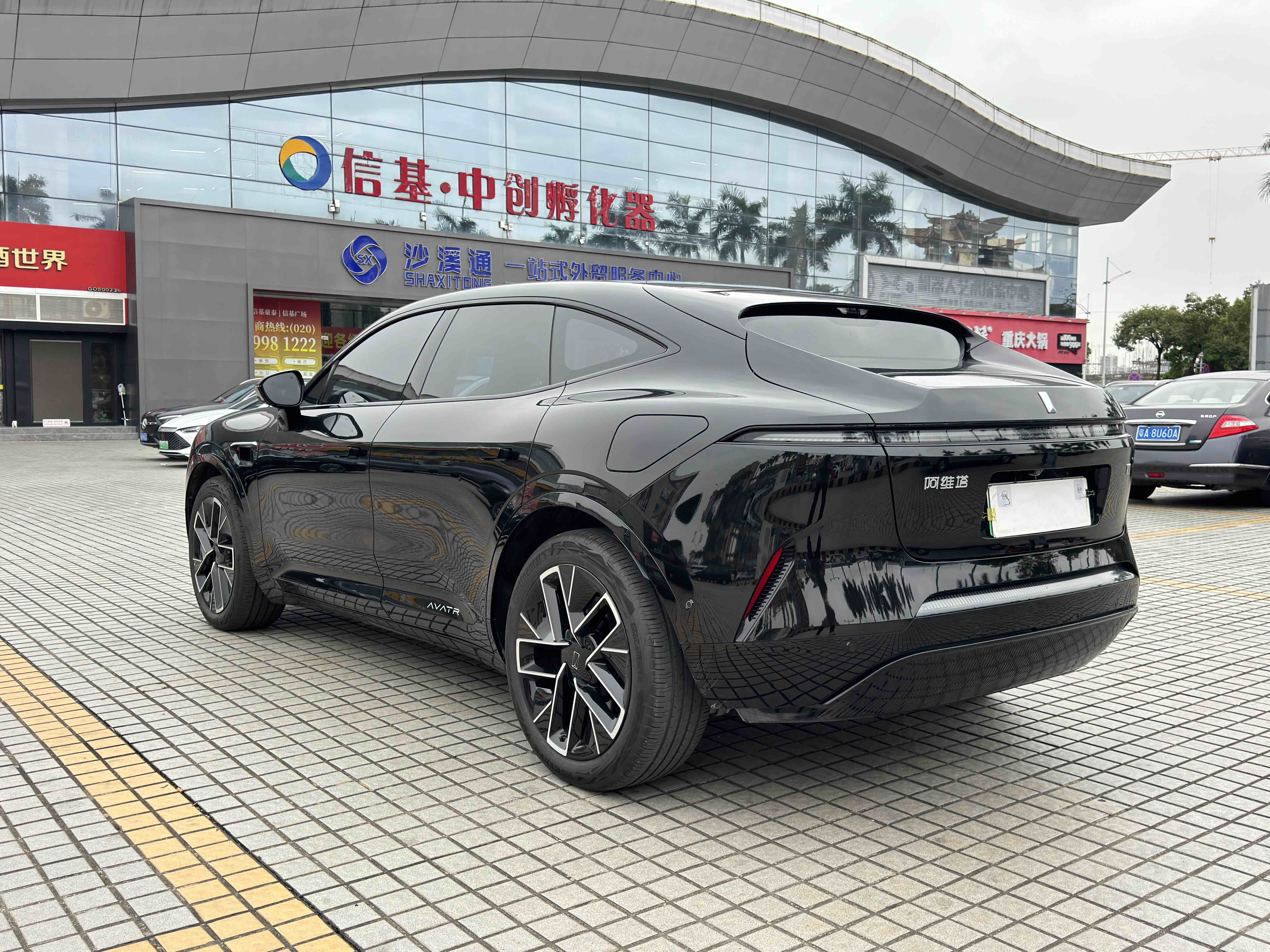Avatr 11 2025 imagem de carro #30