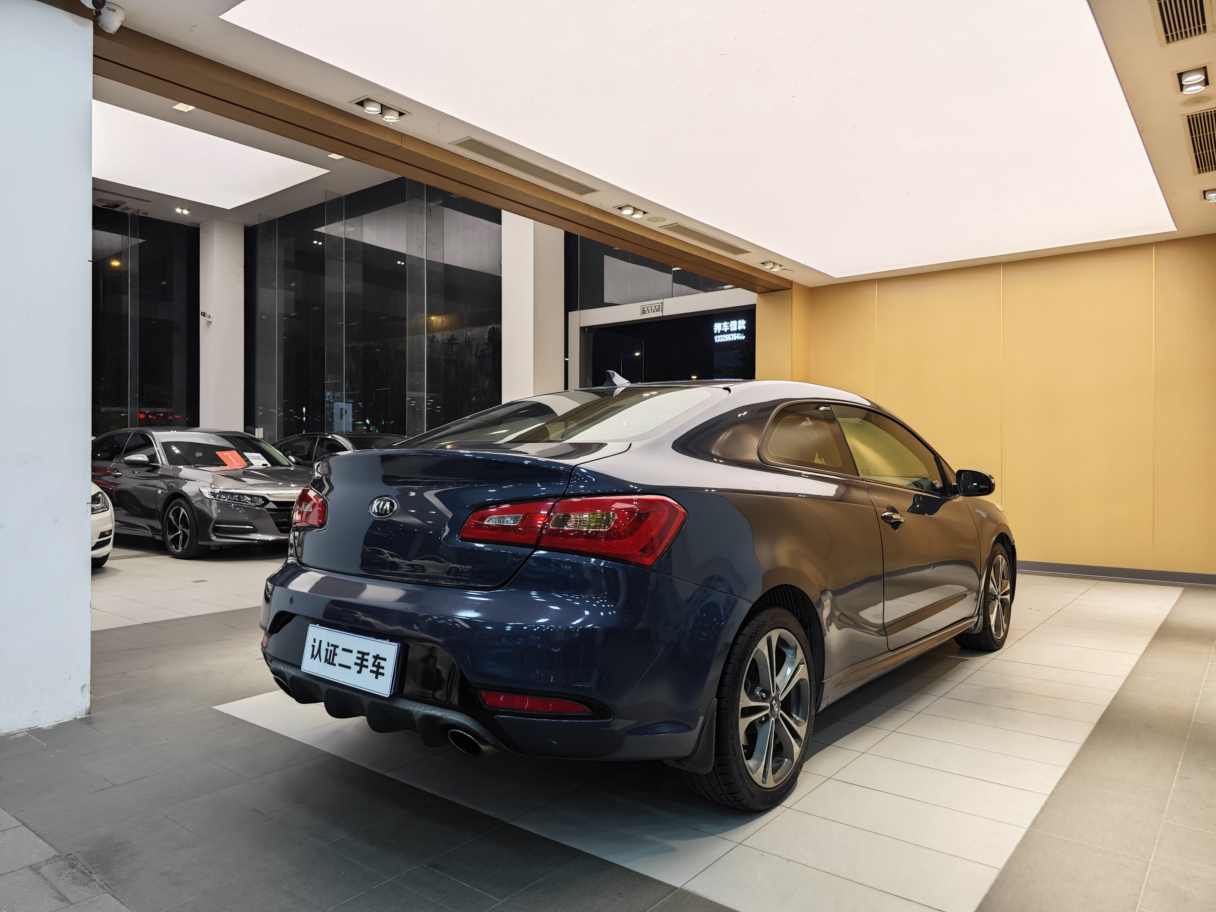 起亚 速迈 2014 汽车图片 #30