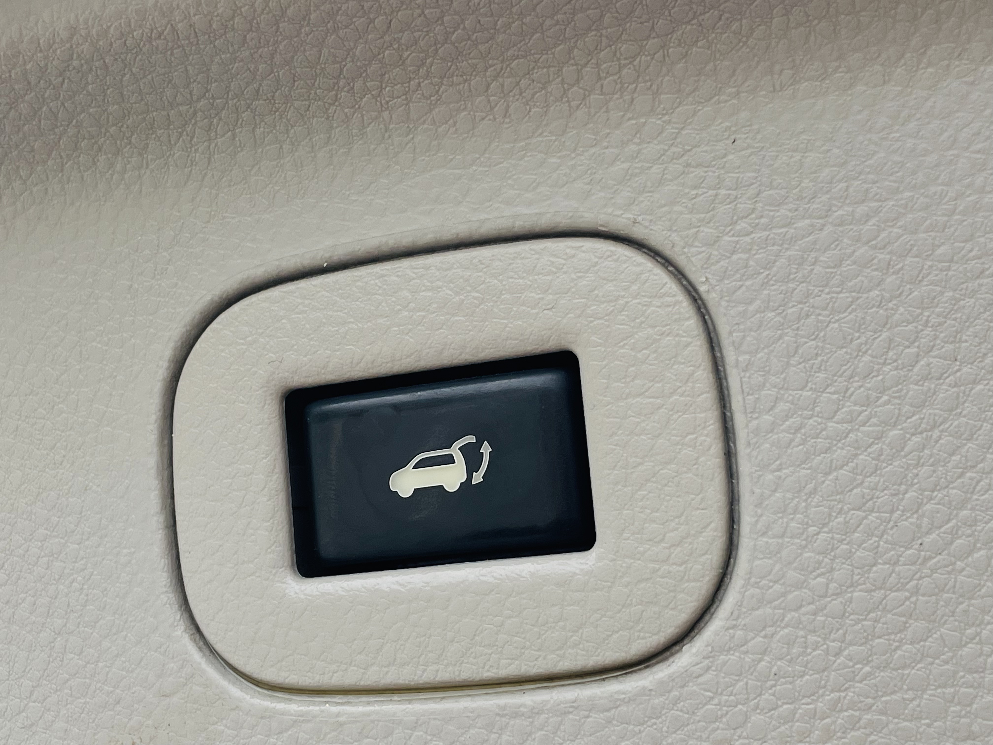 日产 贵士 2012 汽车图片 #30