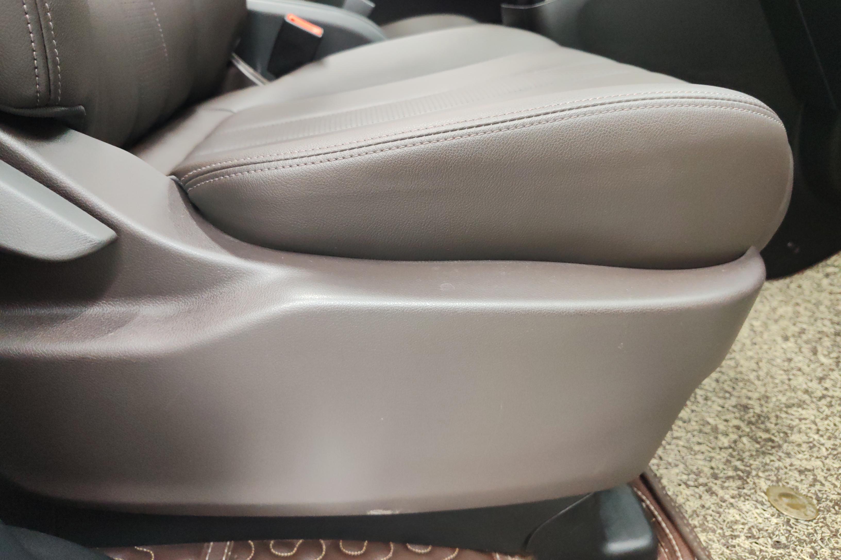 GAC Trumpchi M6 2019 #30 GAC Trumpchi M6 2019 car image #30