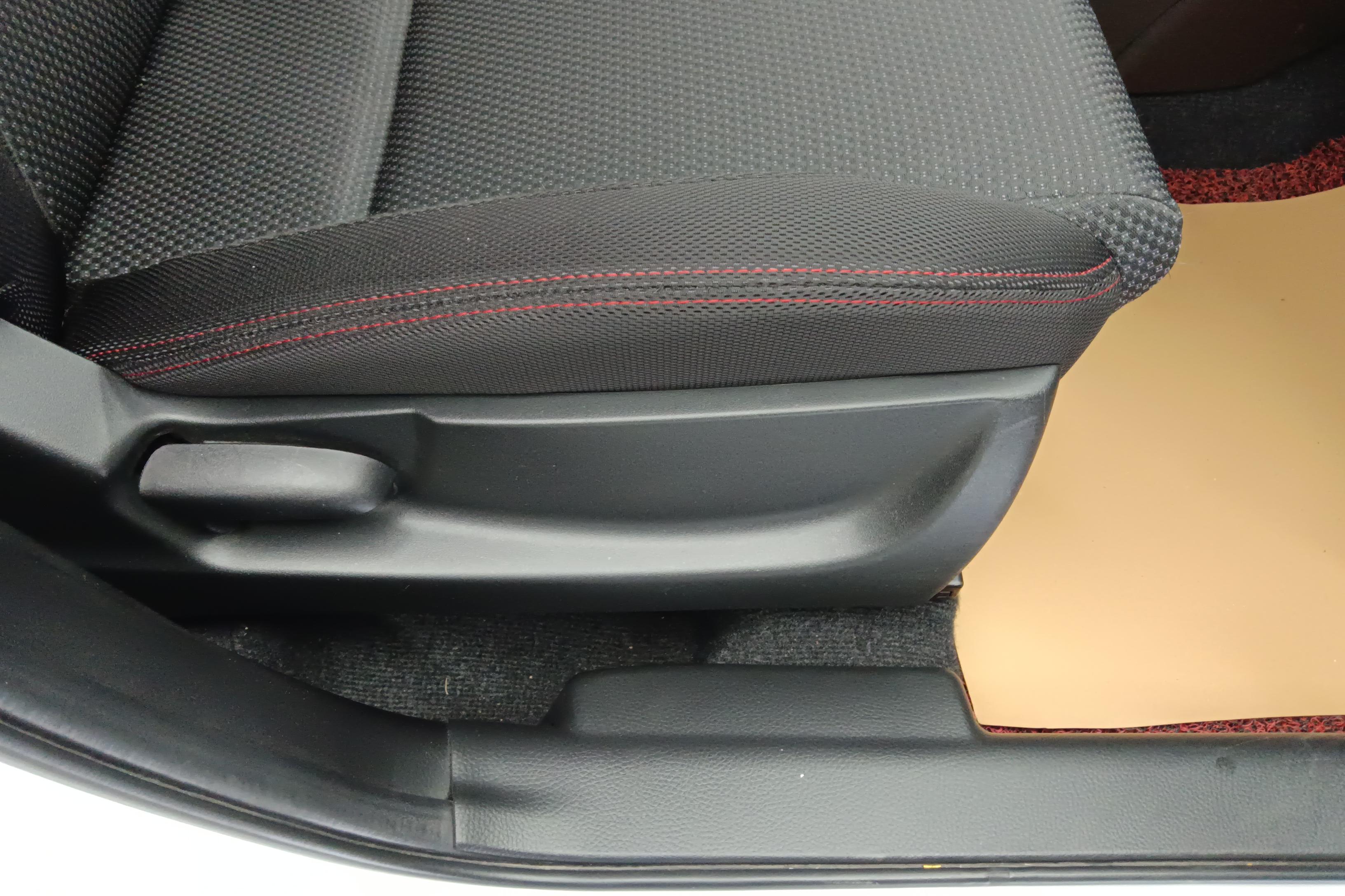 铃木 速翼特 2015 汽车图片 #30