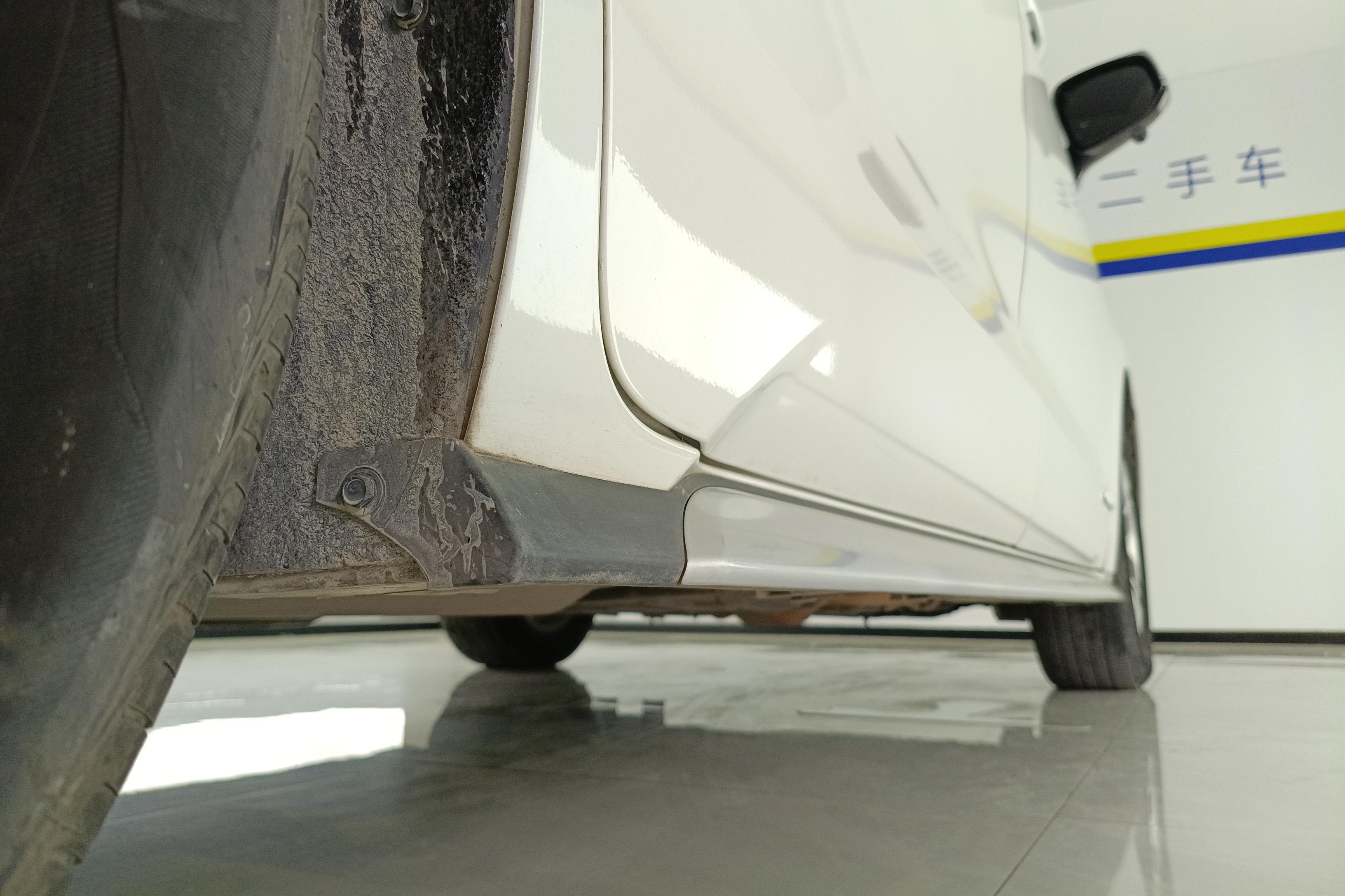 Toyota Granvia 2023 car image #30