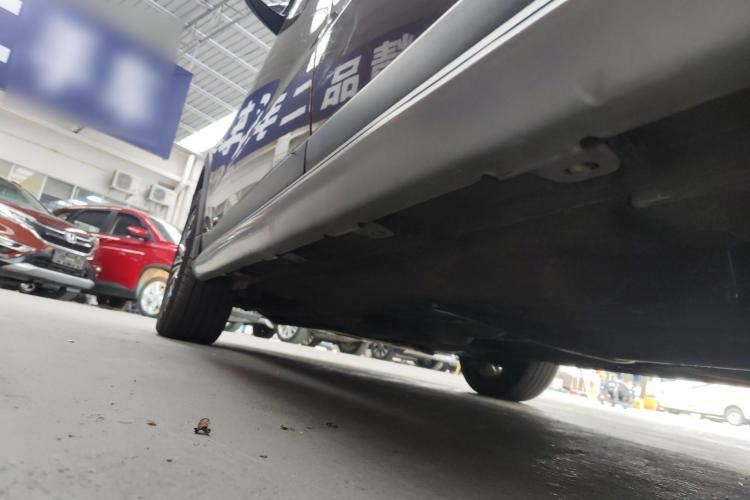 Volkswagen Cross Lavida 2017 صورة سيارة #30