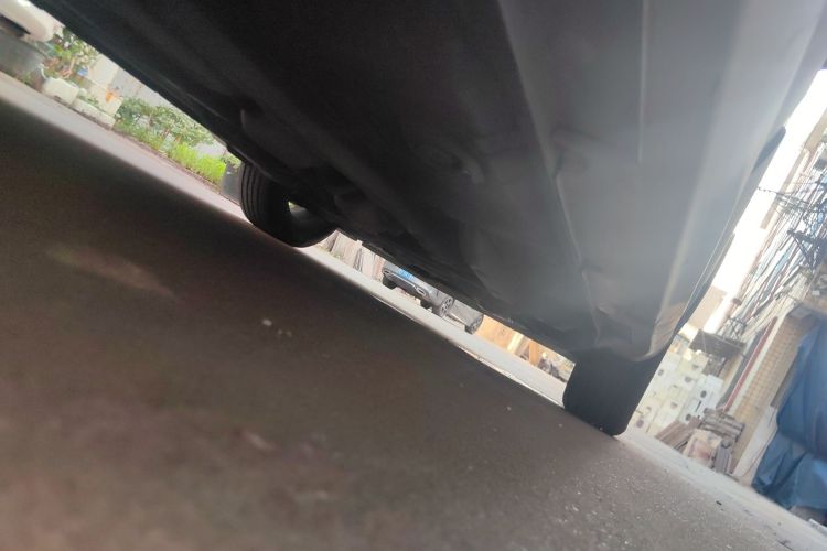 Vision X3 2019 car image #30