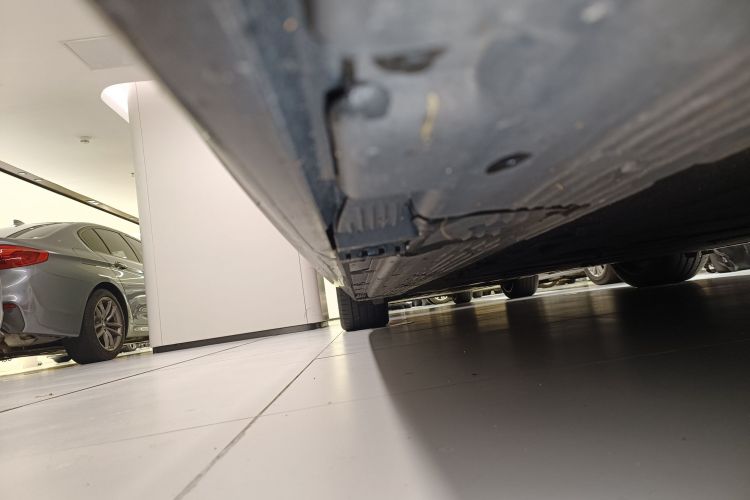 Mercedes-Benz EQS Class 2021 car image #30