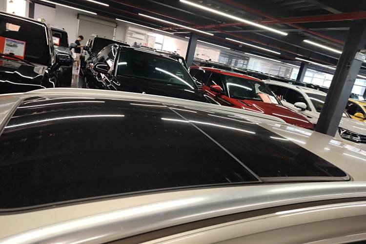 Volkswagen C-Trek 2018 immagine di auto #30