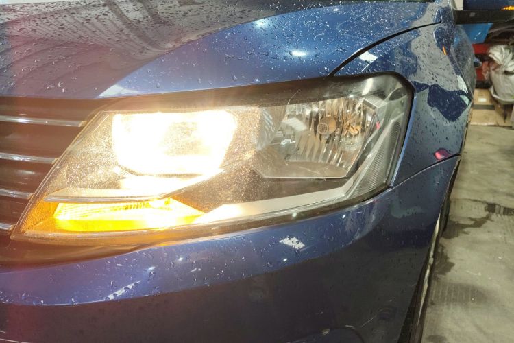 Volkswagen Gran Lavida 2017 immagine di auto #30