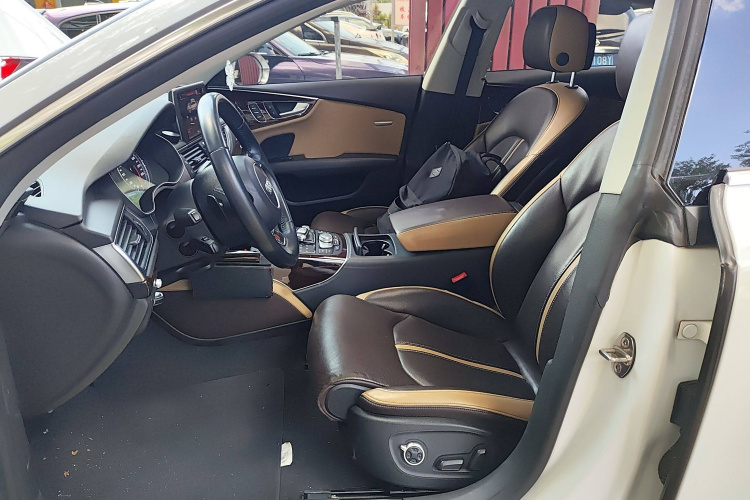 Audi A7 2015 immagine di auto #30