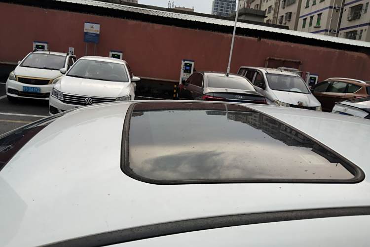 BYD Qin New Energy 2018 car image #30