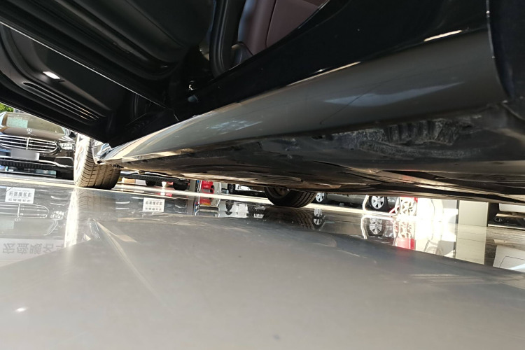 BMW M760Le 2022 #30 BMW M760Le 2022 car image #30