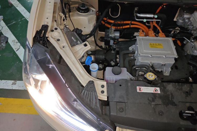 哪吒汽车 哪吒AYA 2024 汽车图片 #30