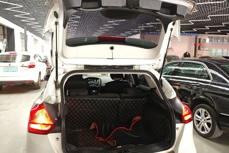 Ford Focus 2018 car image #30