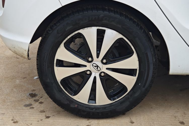 Kaiyi C3R 2017 изображение автомобиля #30