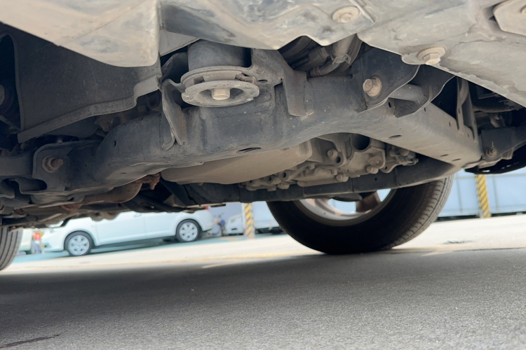 Chevrolet Captiva (Imported) 2016 car image #30