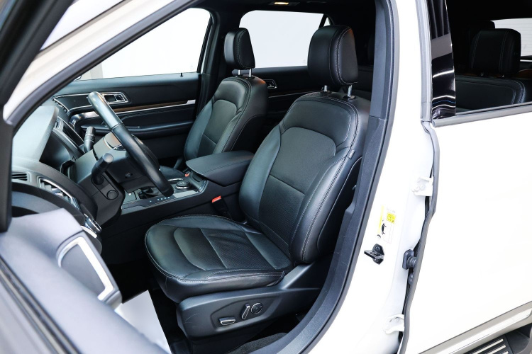 Ford Explorer (Imported) 2018 car image #30