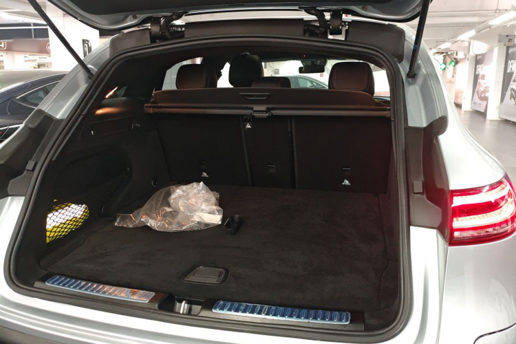 Mercedes-Benz EQC Class 2022 car image #30