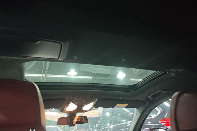 BMW M5 New Energy 2021 #30 BMW M5 New Energy 2021 car image #30