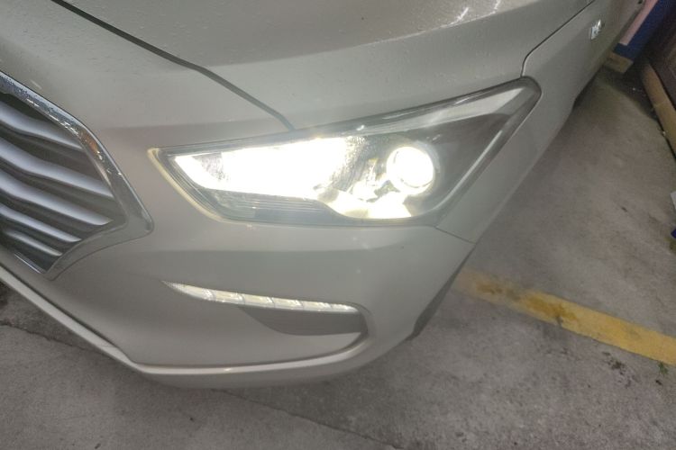 Hyundai Mistra 2018 #30 Hyundai Mistra 2018 car image #30